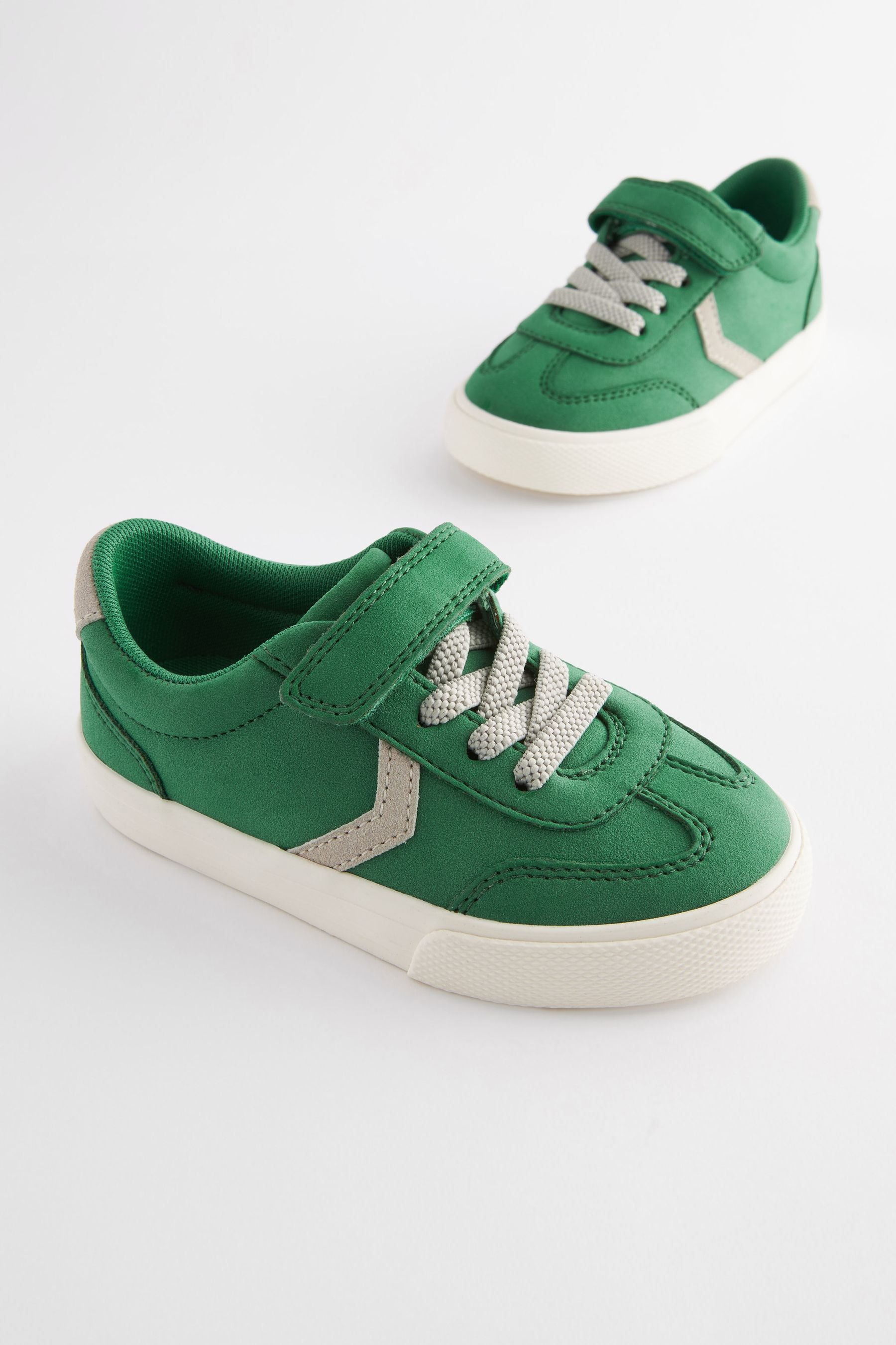 Green Standard Fit (F) Touch Fastening Elastic Lace Trainers