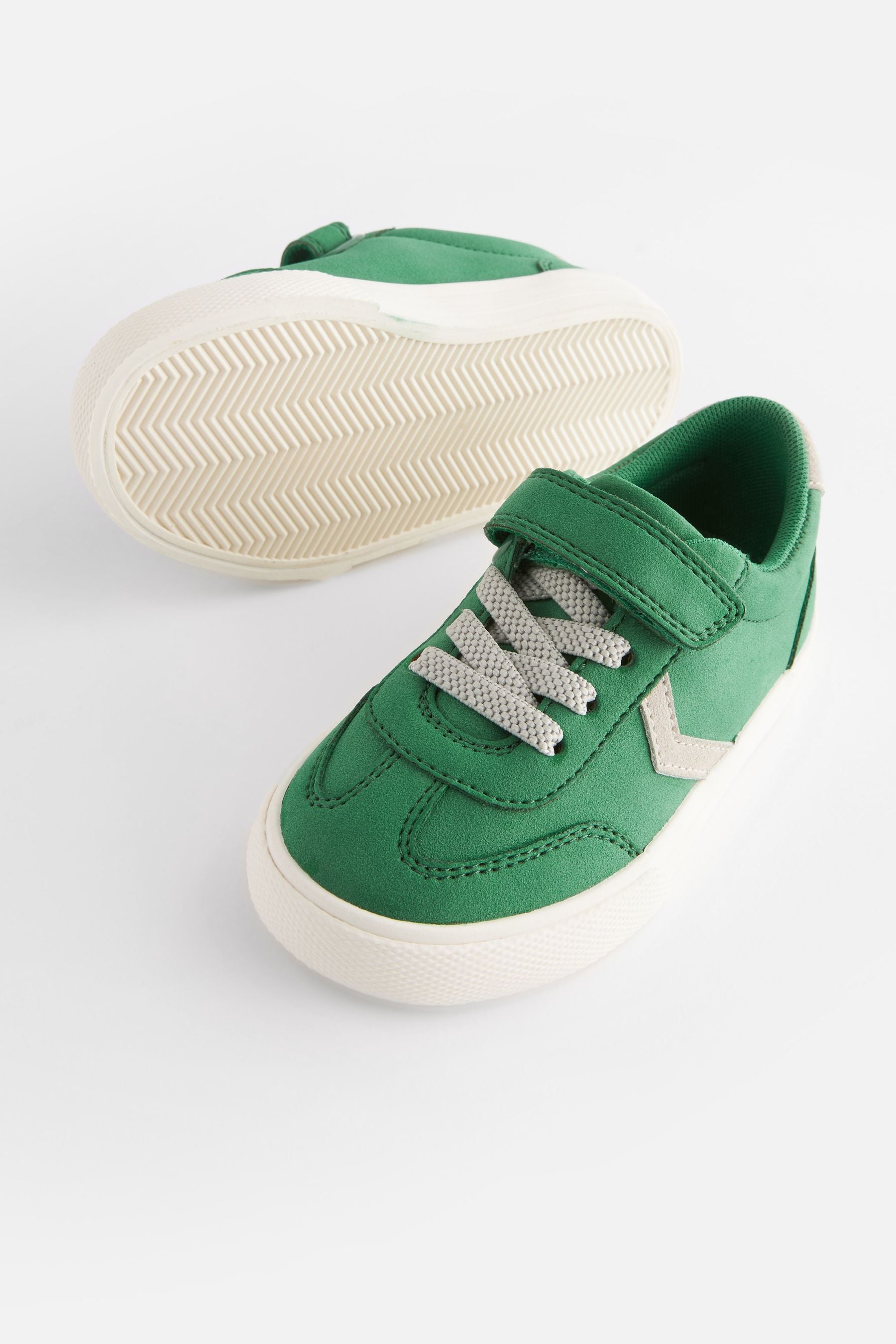 Green Standard Fit (F) Touch Fastening Elastic Lace Trainers