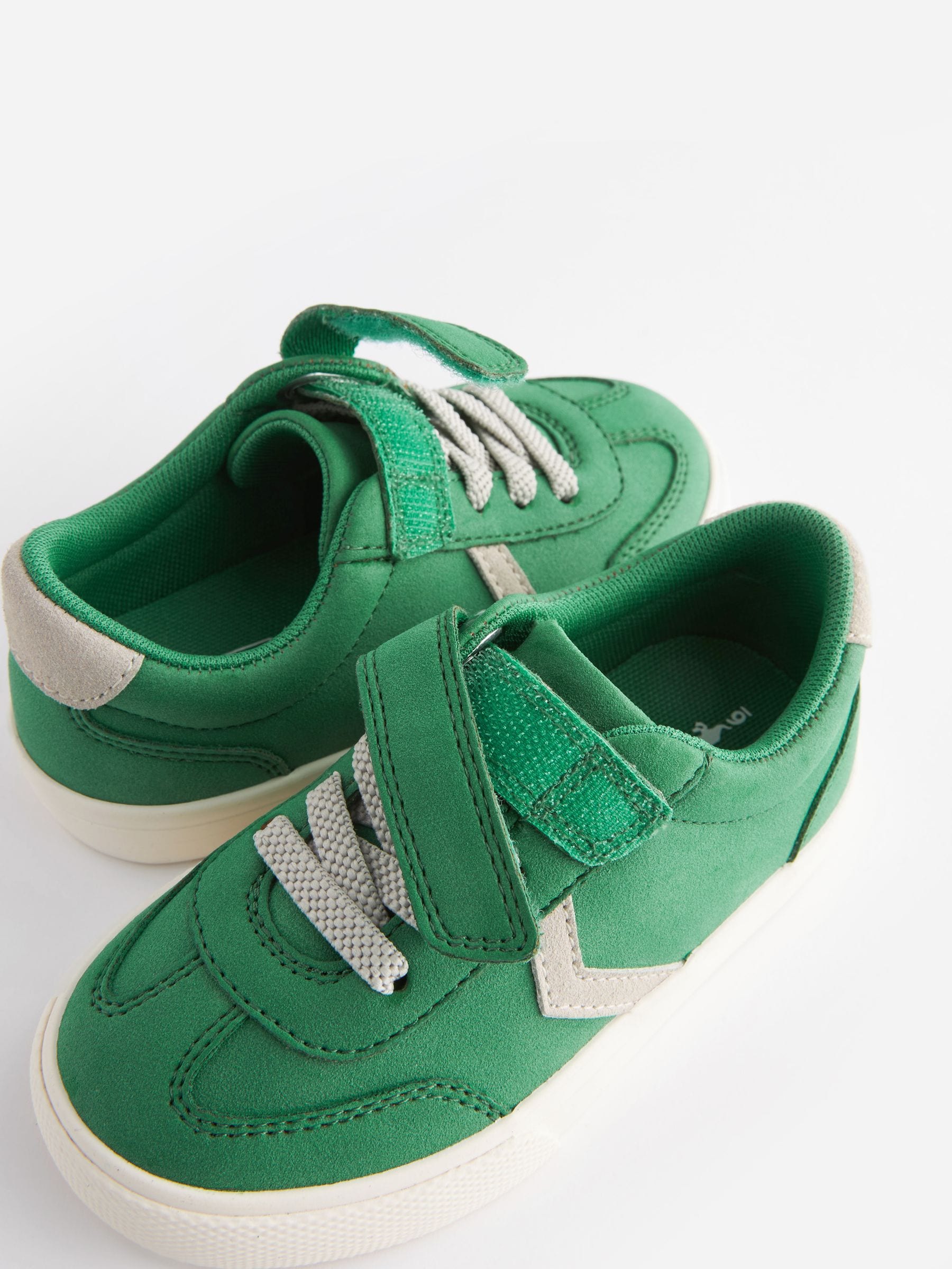 Green Touch Fastening Elastic Lace Trainers