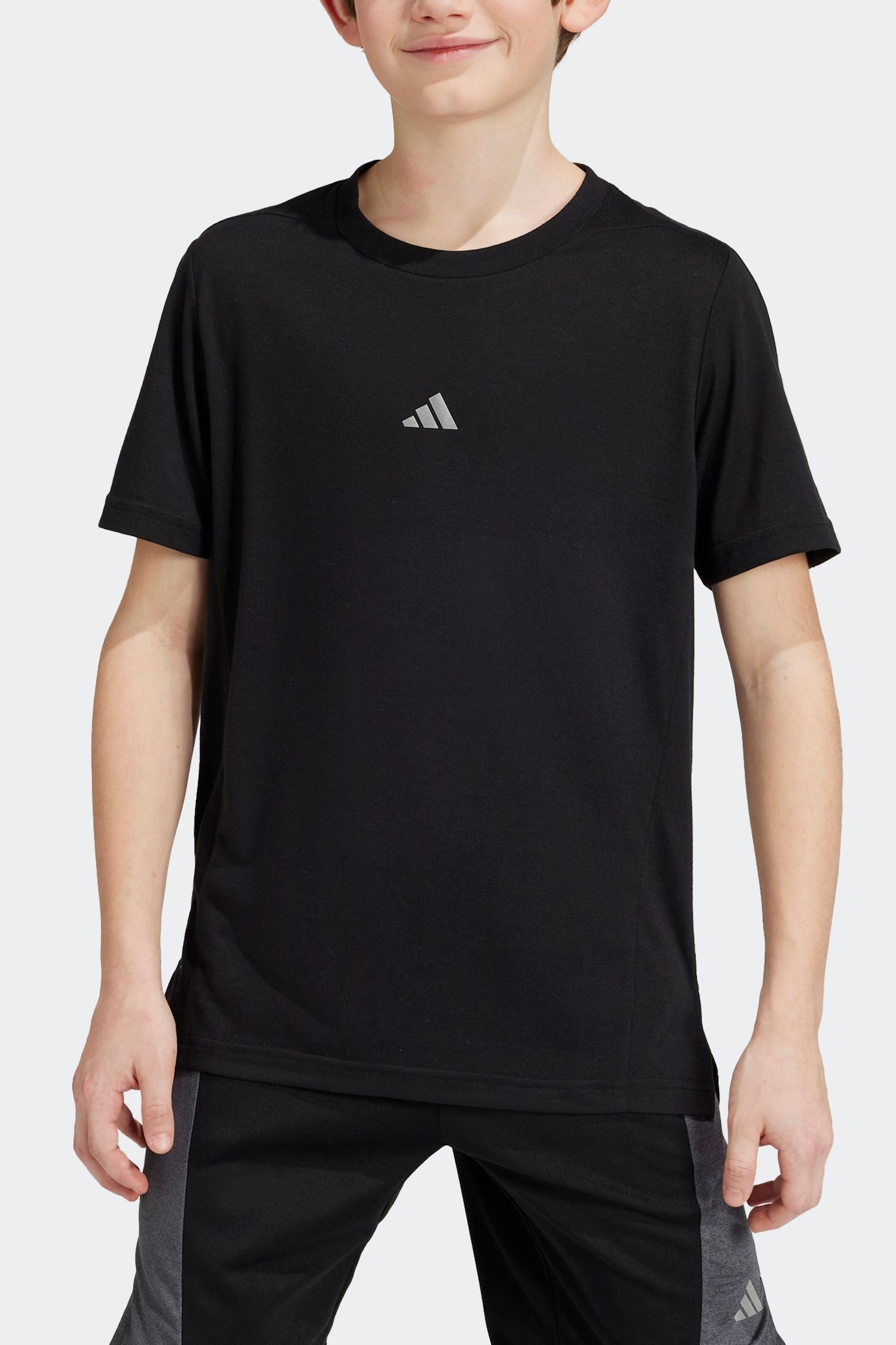 Black adidas T-Shirt