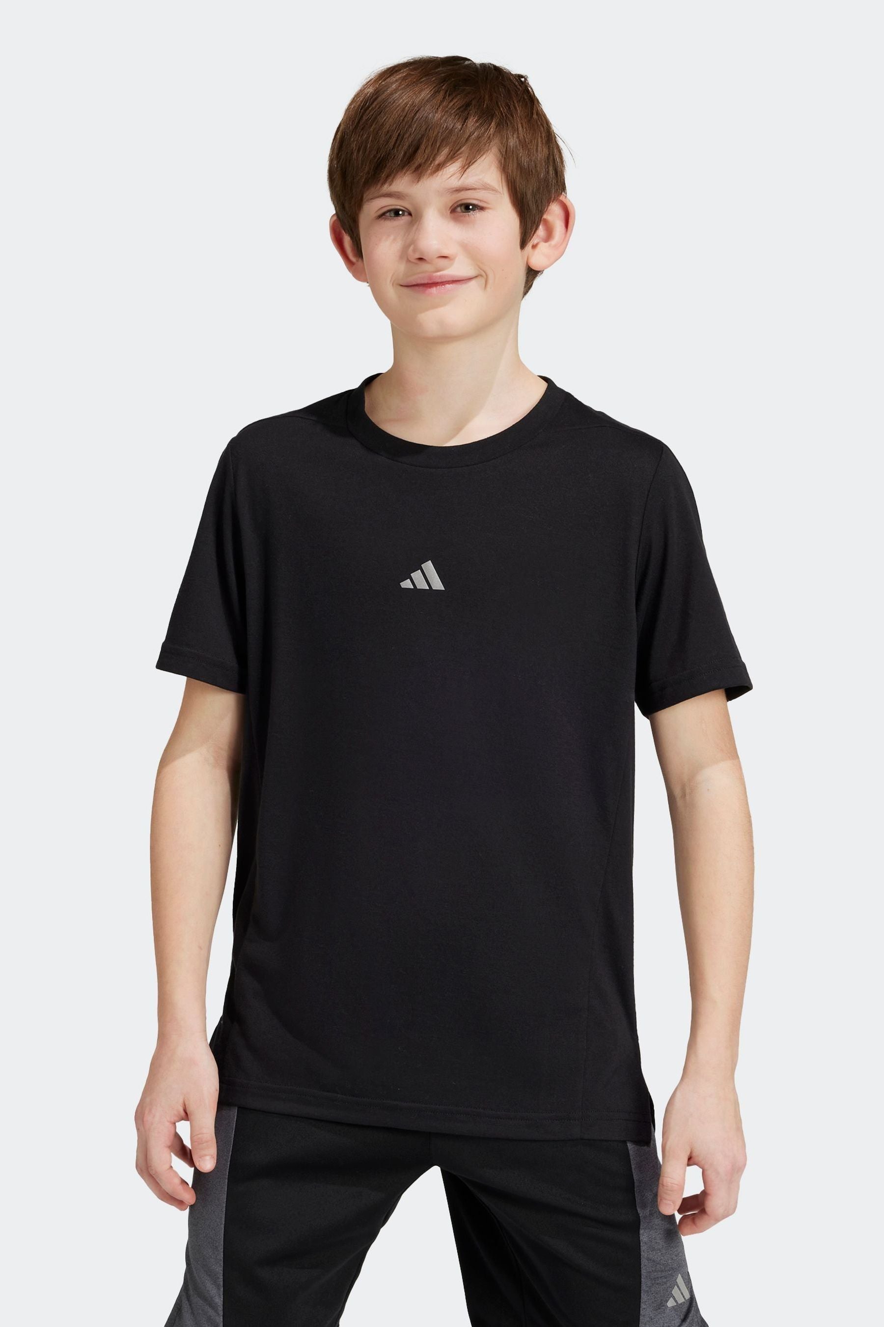 Black adidas T-Shirt