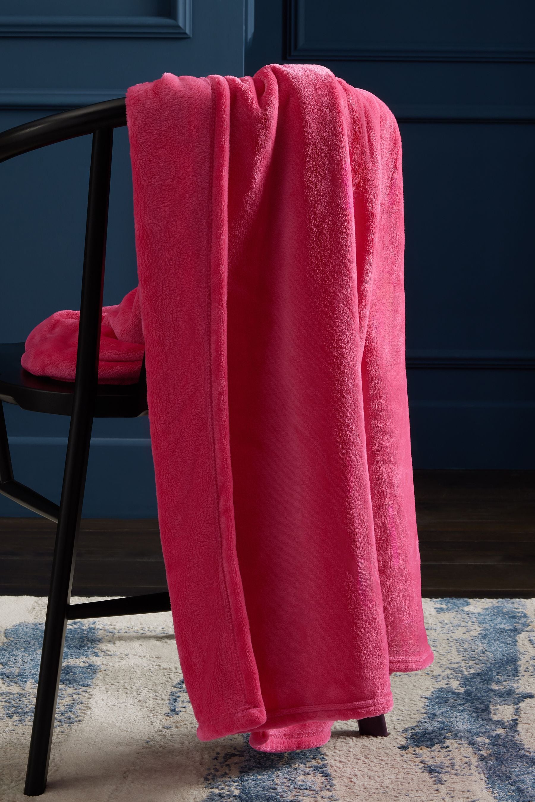 Fushsia Pink Plush Fleece Throw