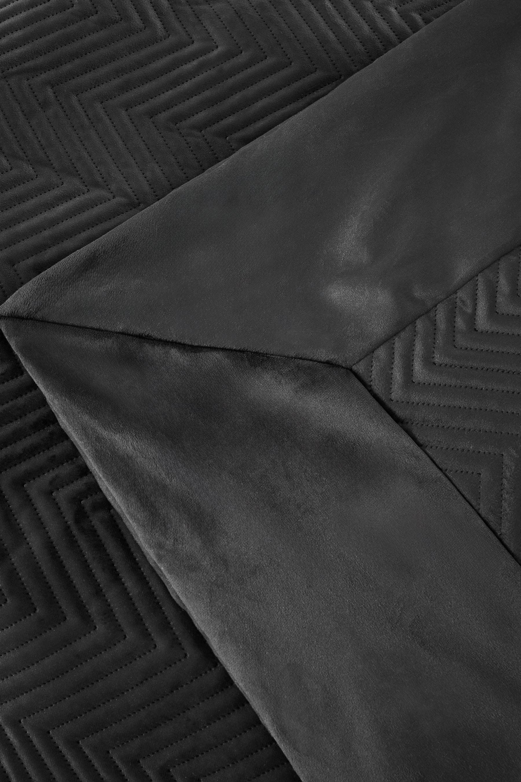 Black Madison Quilted Bedspread