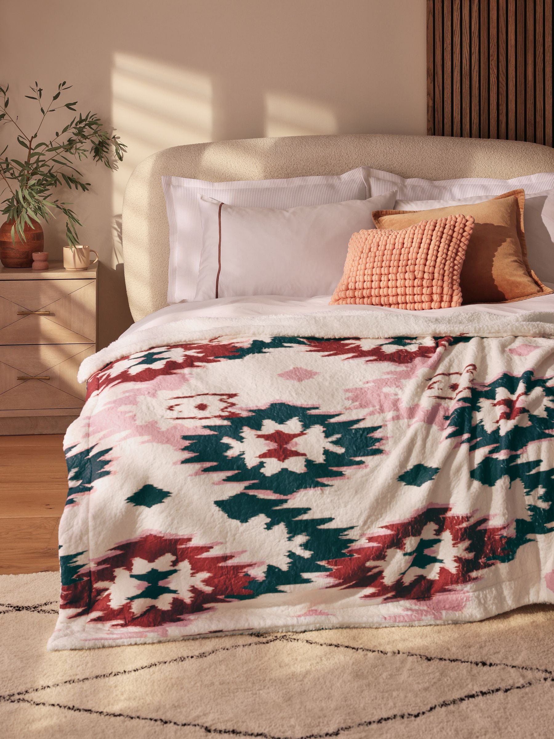 Natural Borg Aztec Print Throw