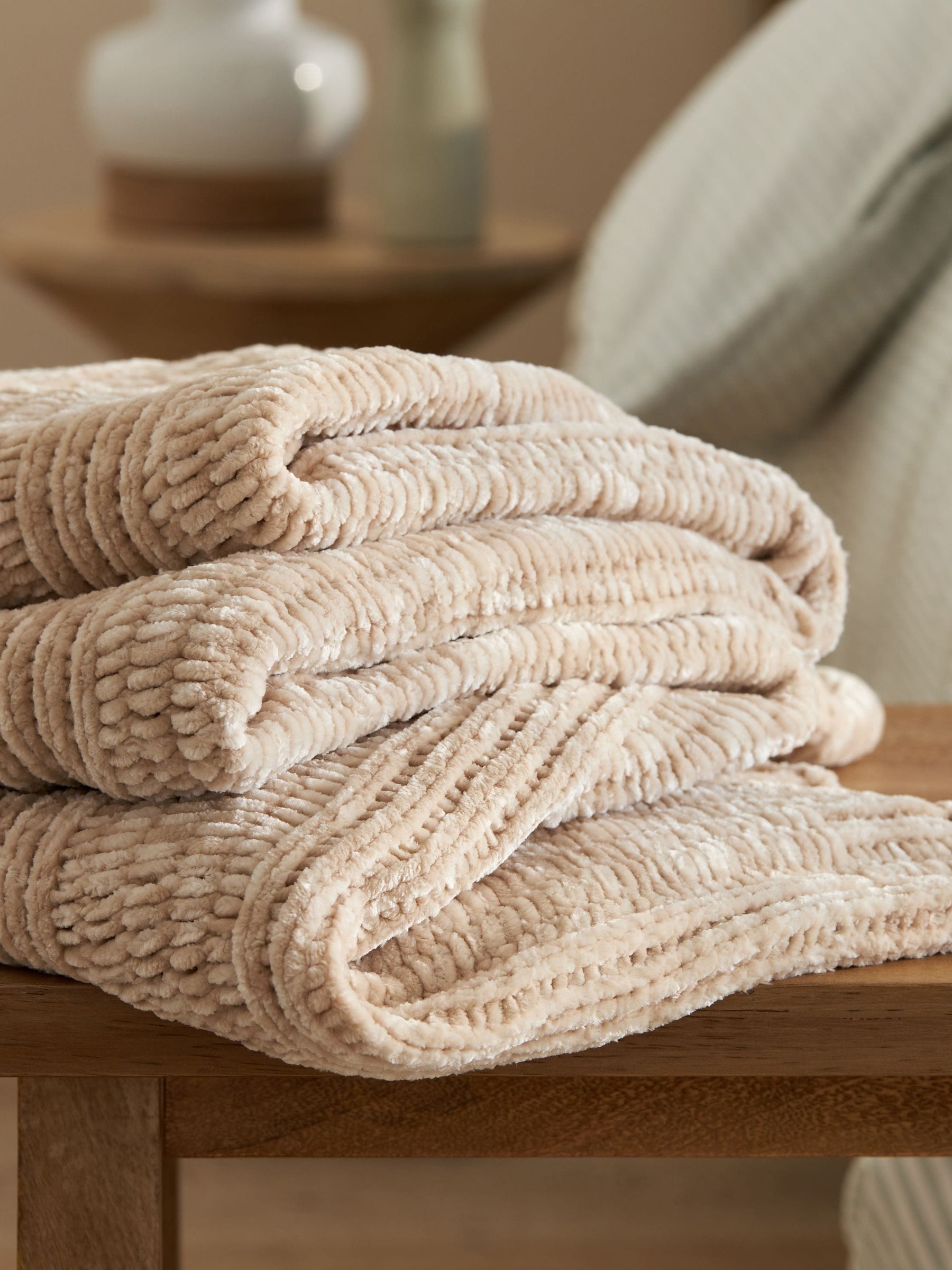 Natural Nellie Chunky Chenille Throw