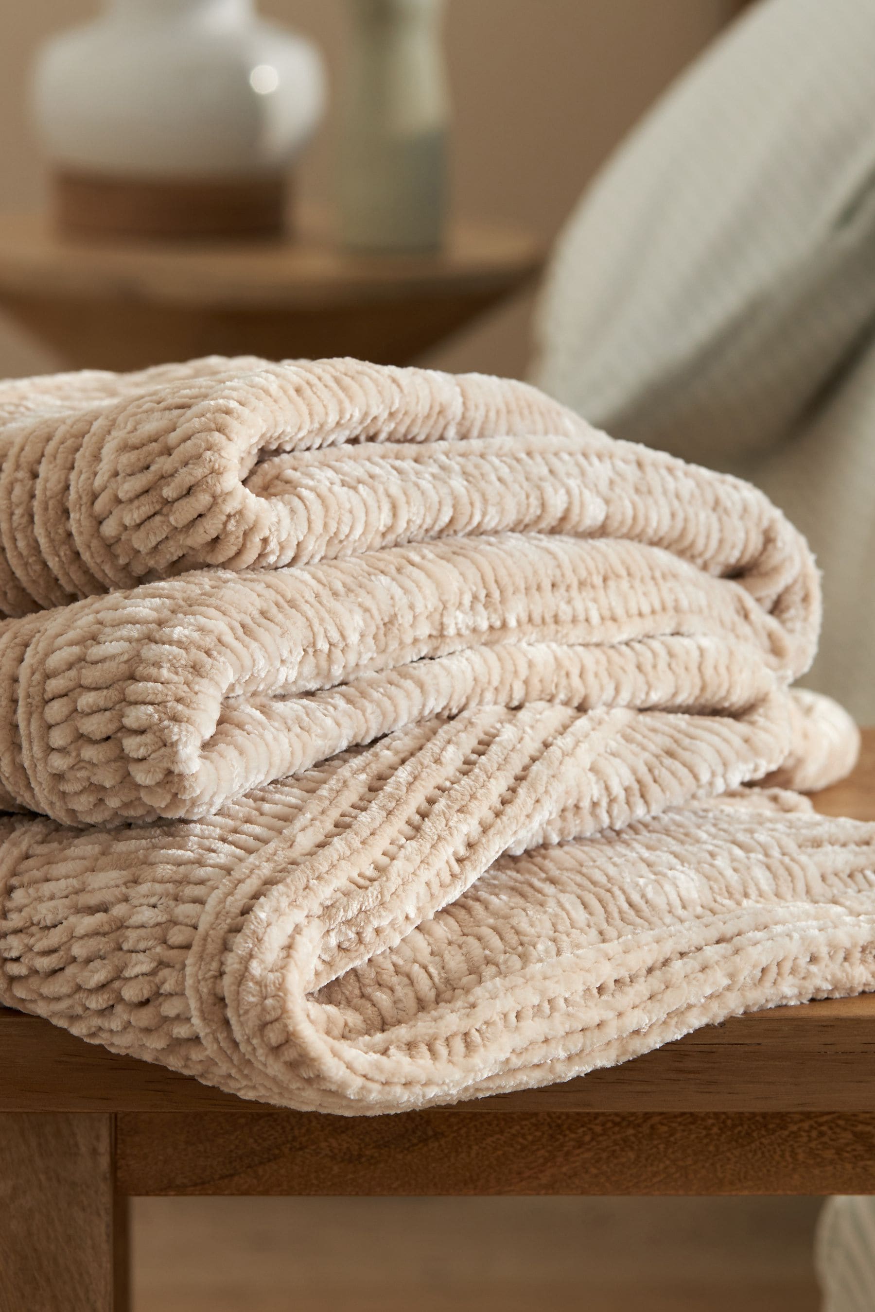 Natural Nellie Chunky Chenille Throw