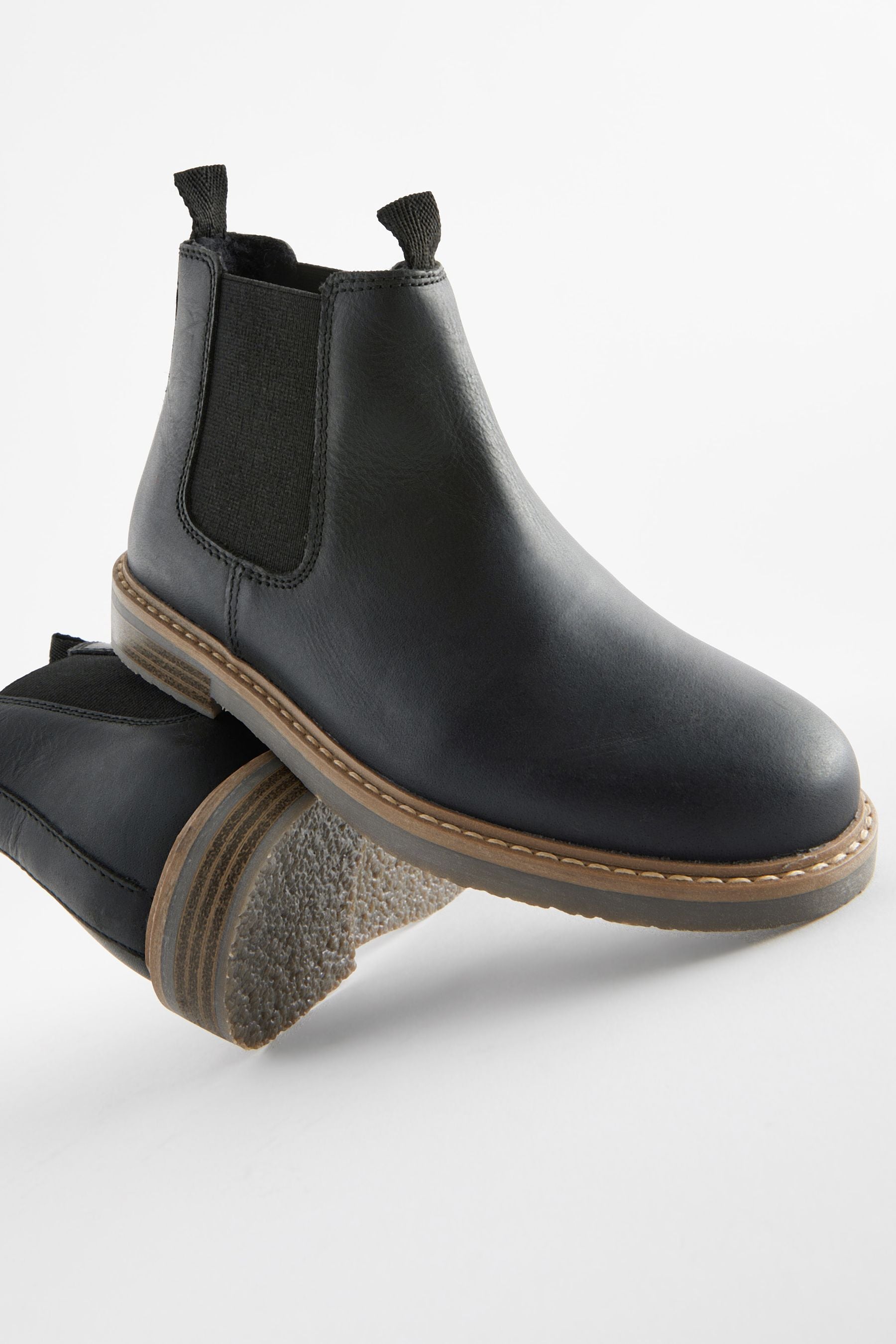 Black Standard Fit (F) Leather Chelsea Boots