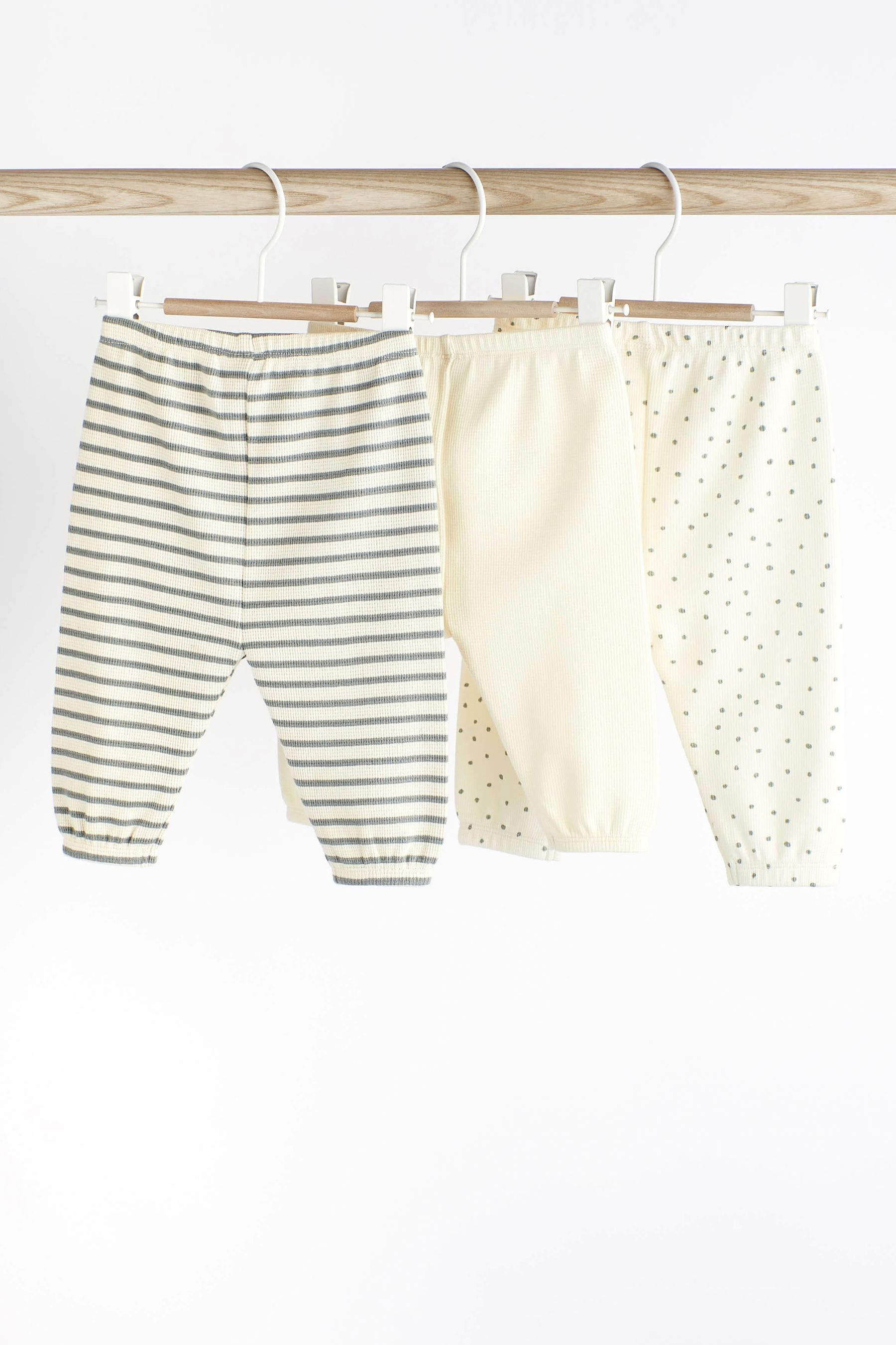 Monochrome Baby Leggings 3 Pack (0mths-2yrs)