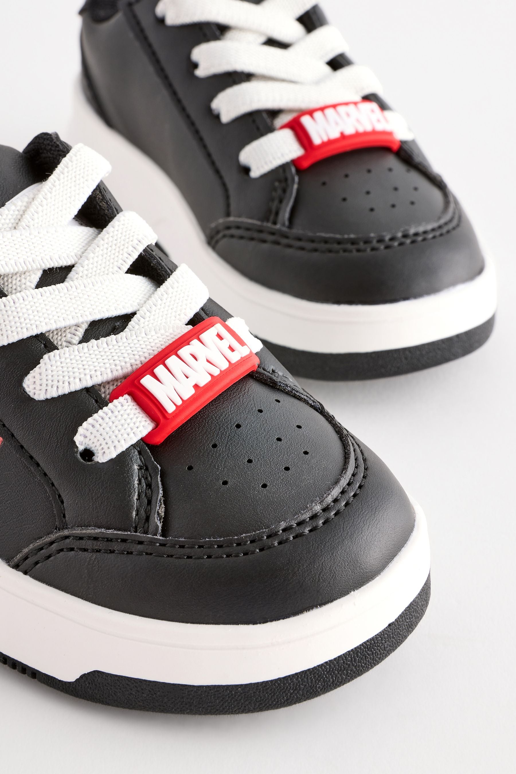 Black Standard Fit (F) Marvel Elastic Lace Trainers