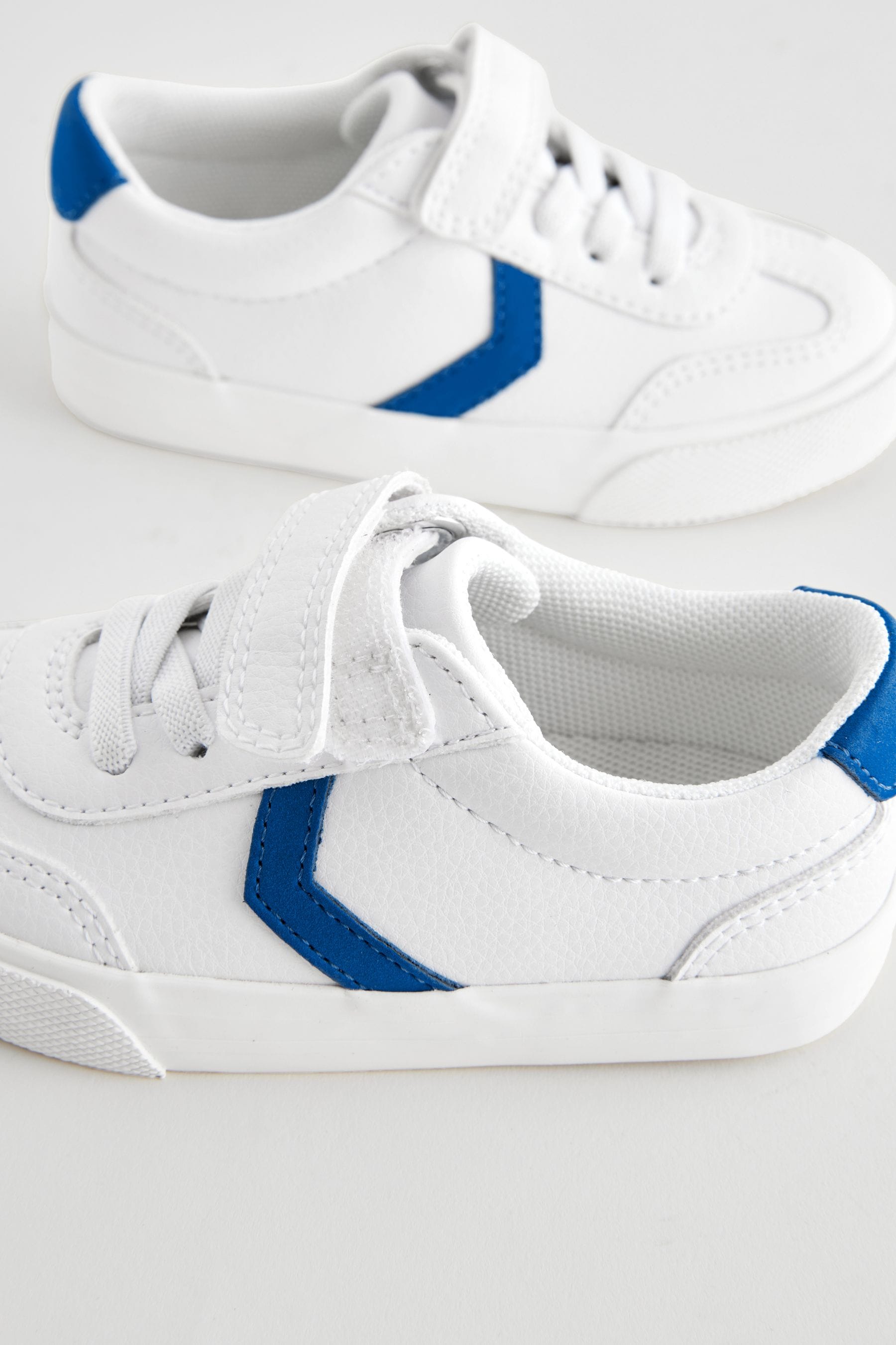 White/Blue Standard Fit (F) Touch Fastening Chevron Trainers