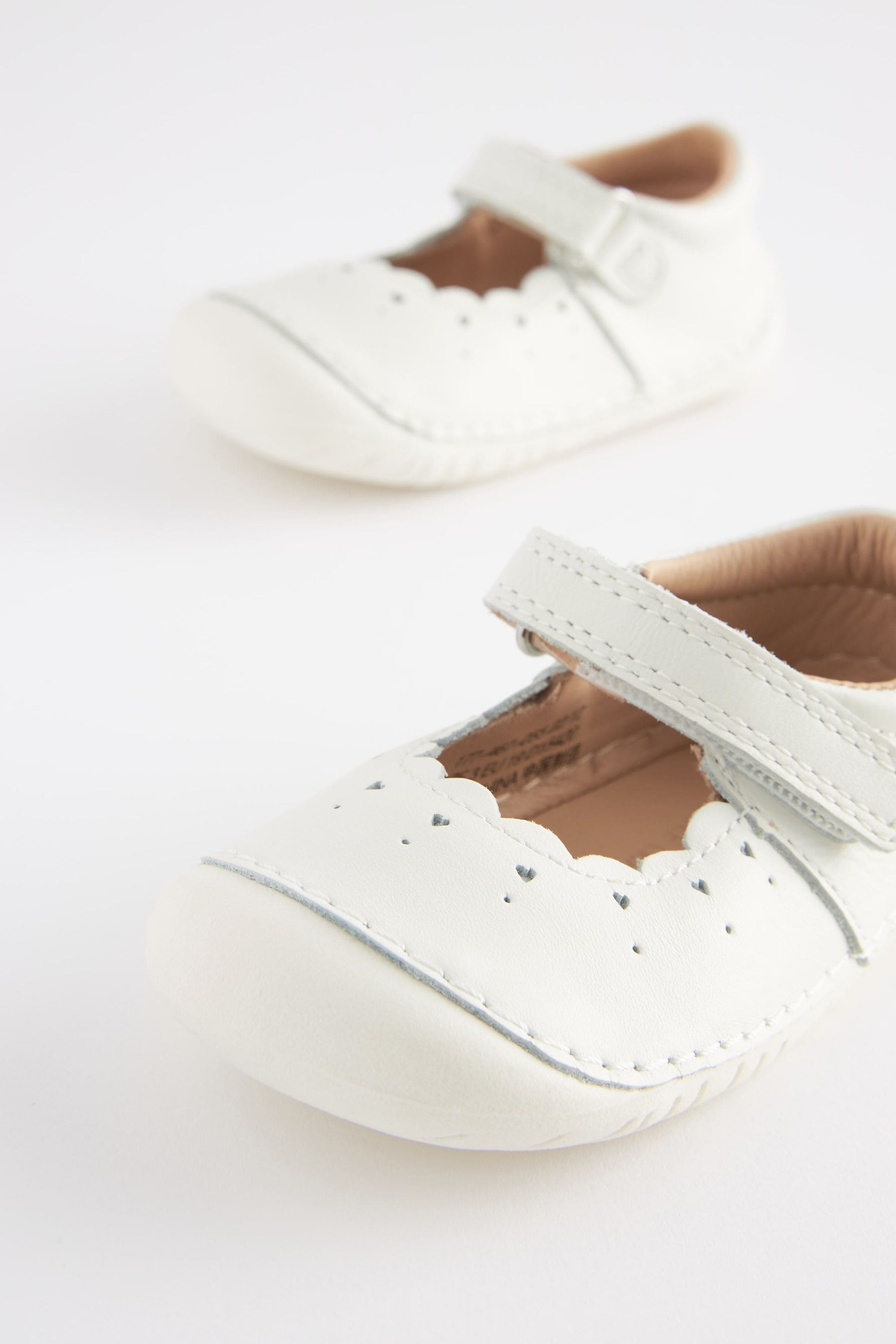 White Leather Wide Fit (G) Crawler Mary Jane Shoes