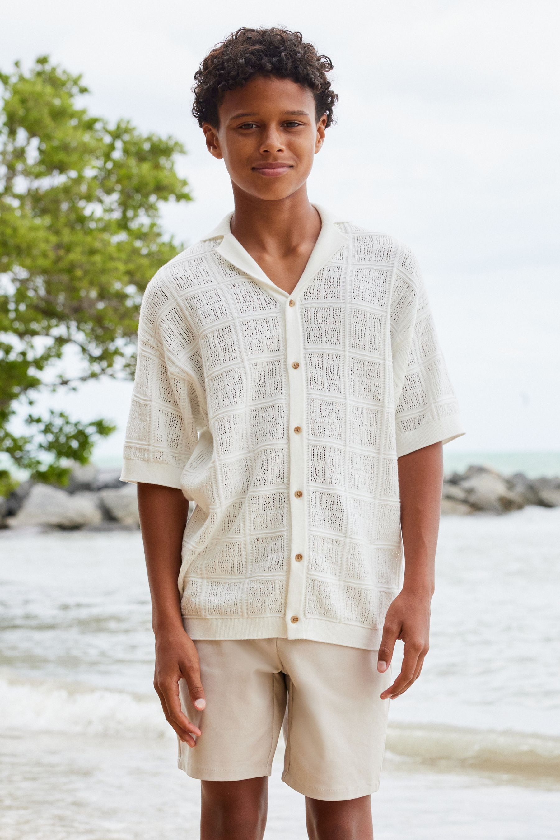 White Short Sleeve Textured Knit Shirt (3-16yrs)