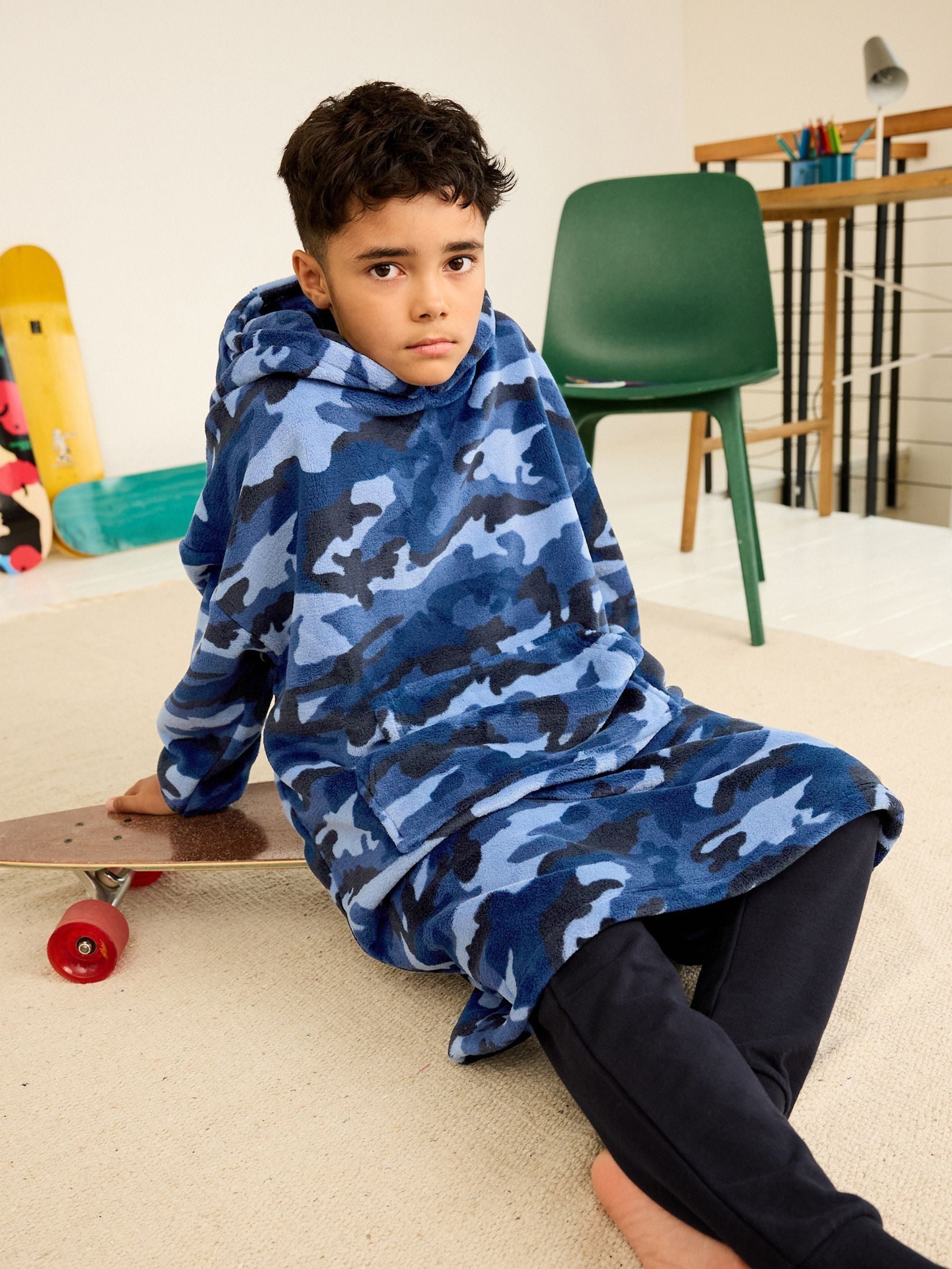 Navy Blue Camouflage Hooded Blanket (3-16yrs)