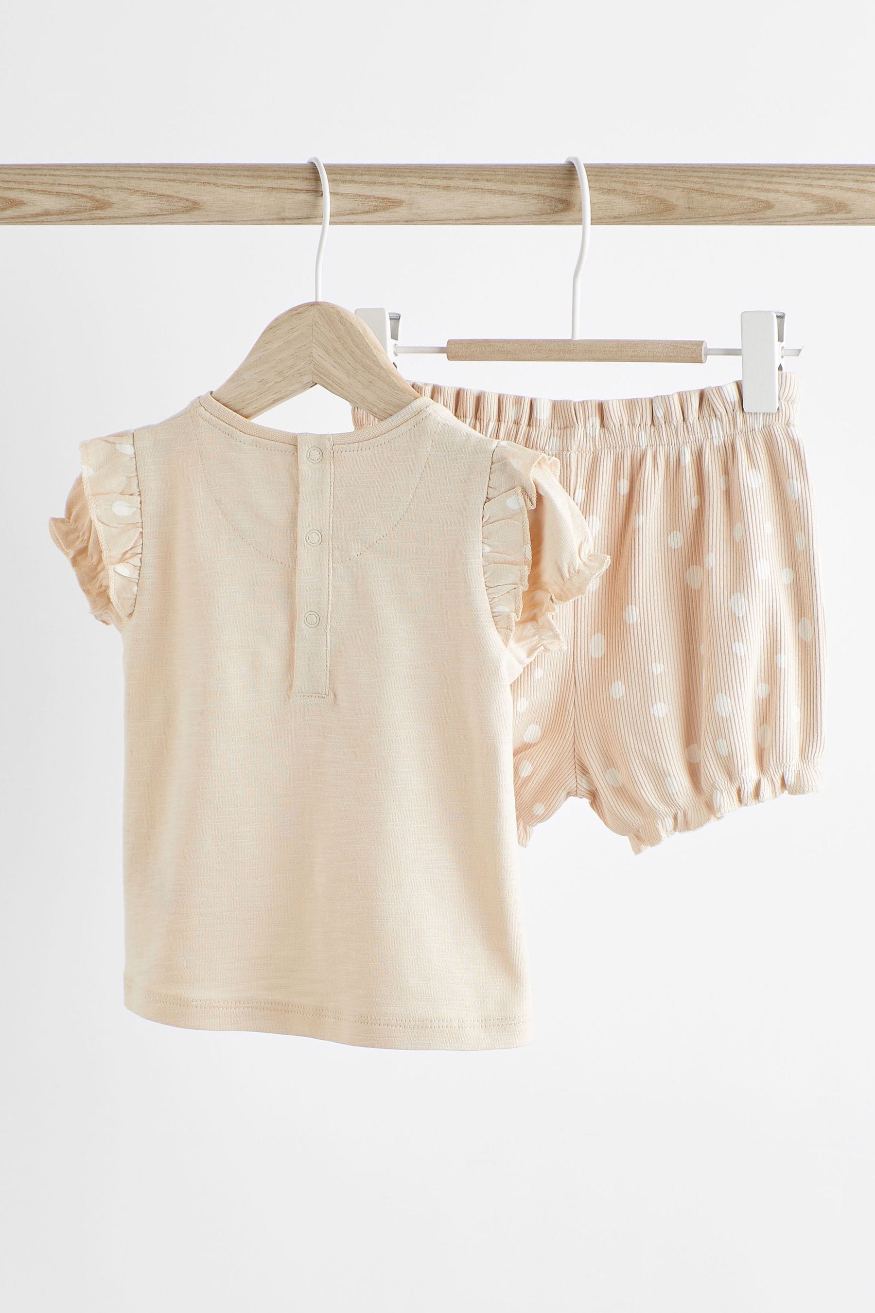 Cream Bear Baby Top and Shorts 2 Piece Set