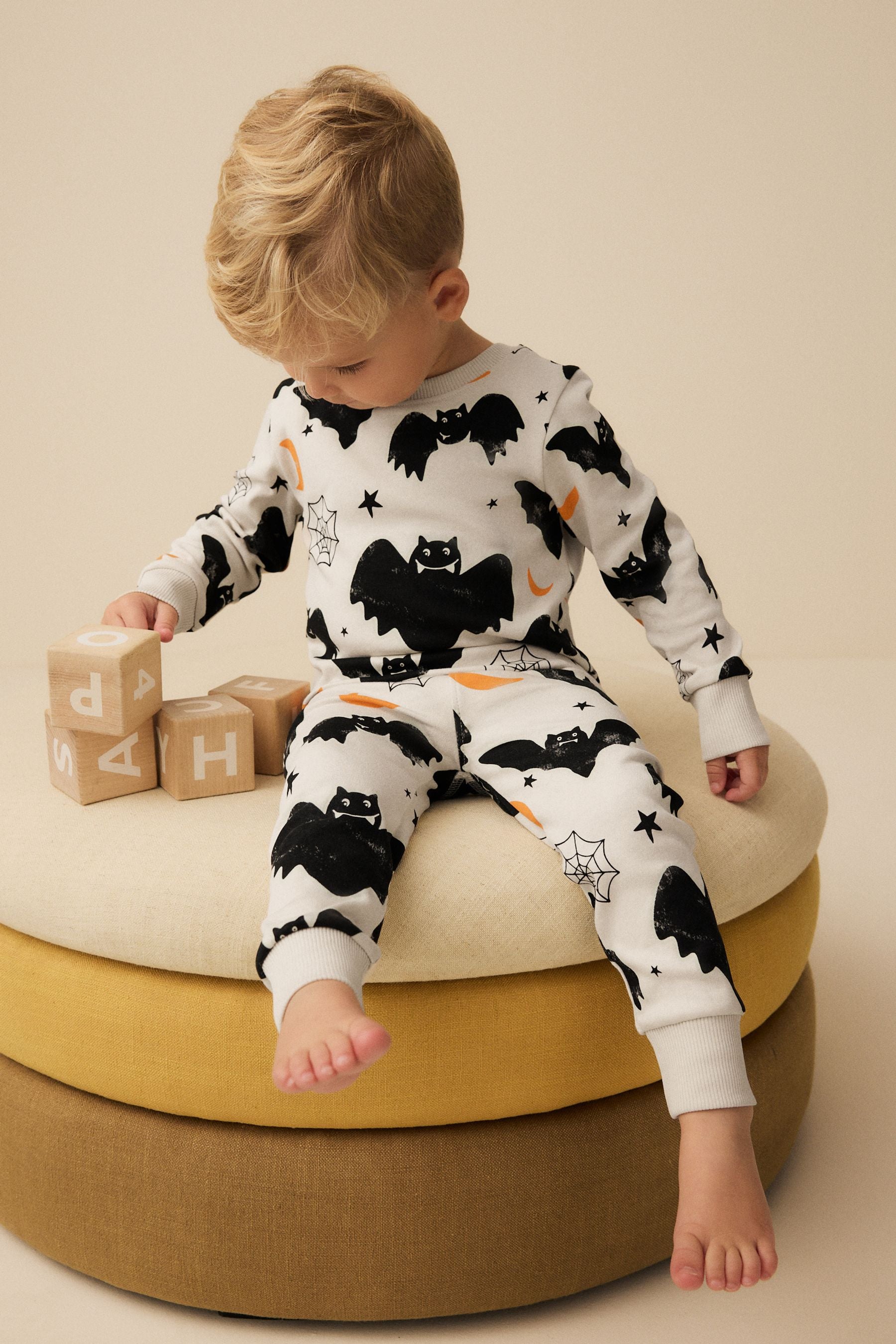 Bat Print Glow in the Dark Snuggle 100% Cotton Halloween Pyjamas Set (9mths-10yrs)