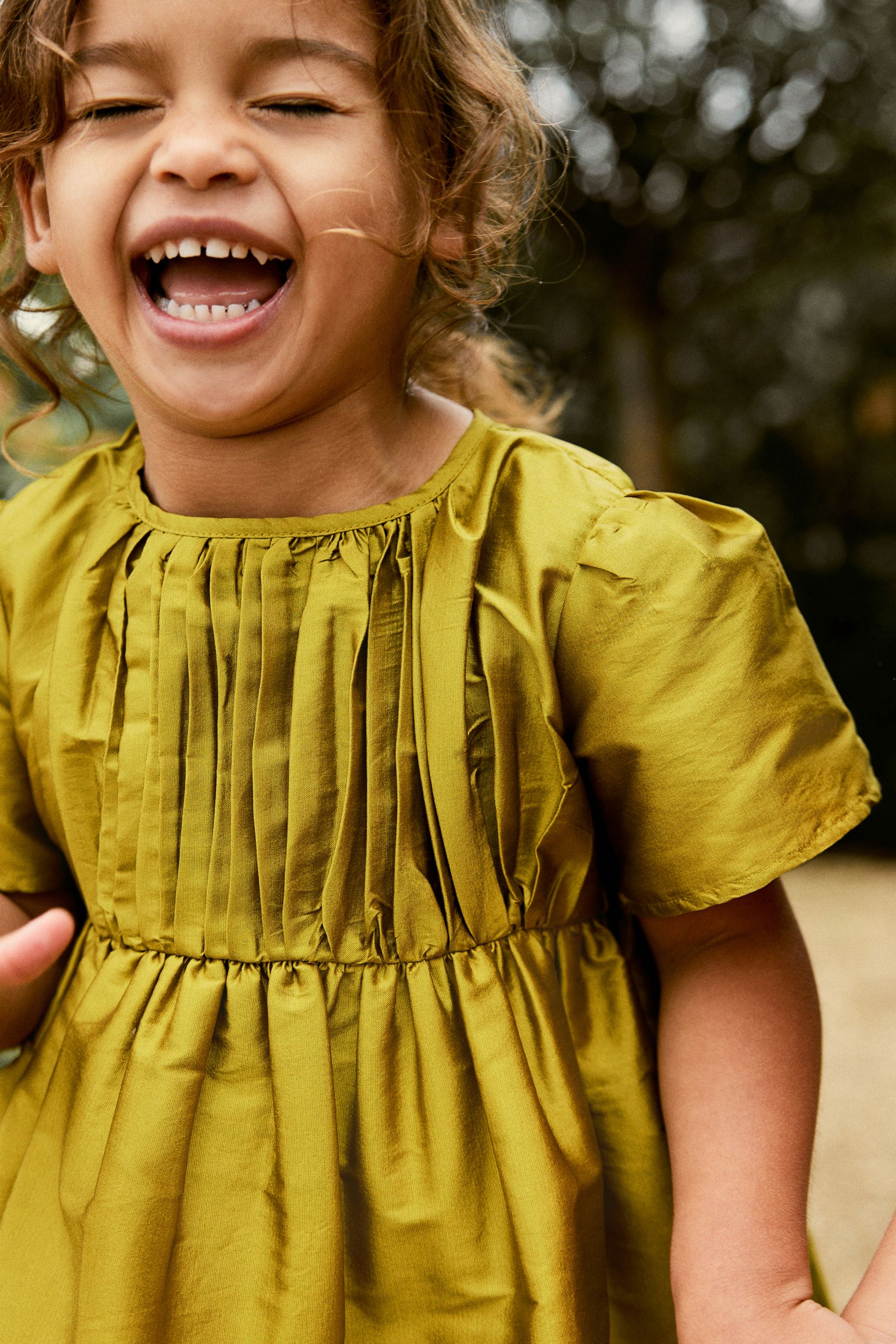 Olive Green Pleat Detail Short Sleeve Taffeta Dress (3mths-10yrs)