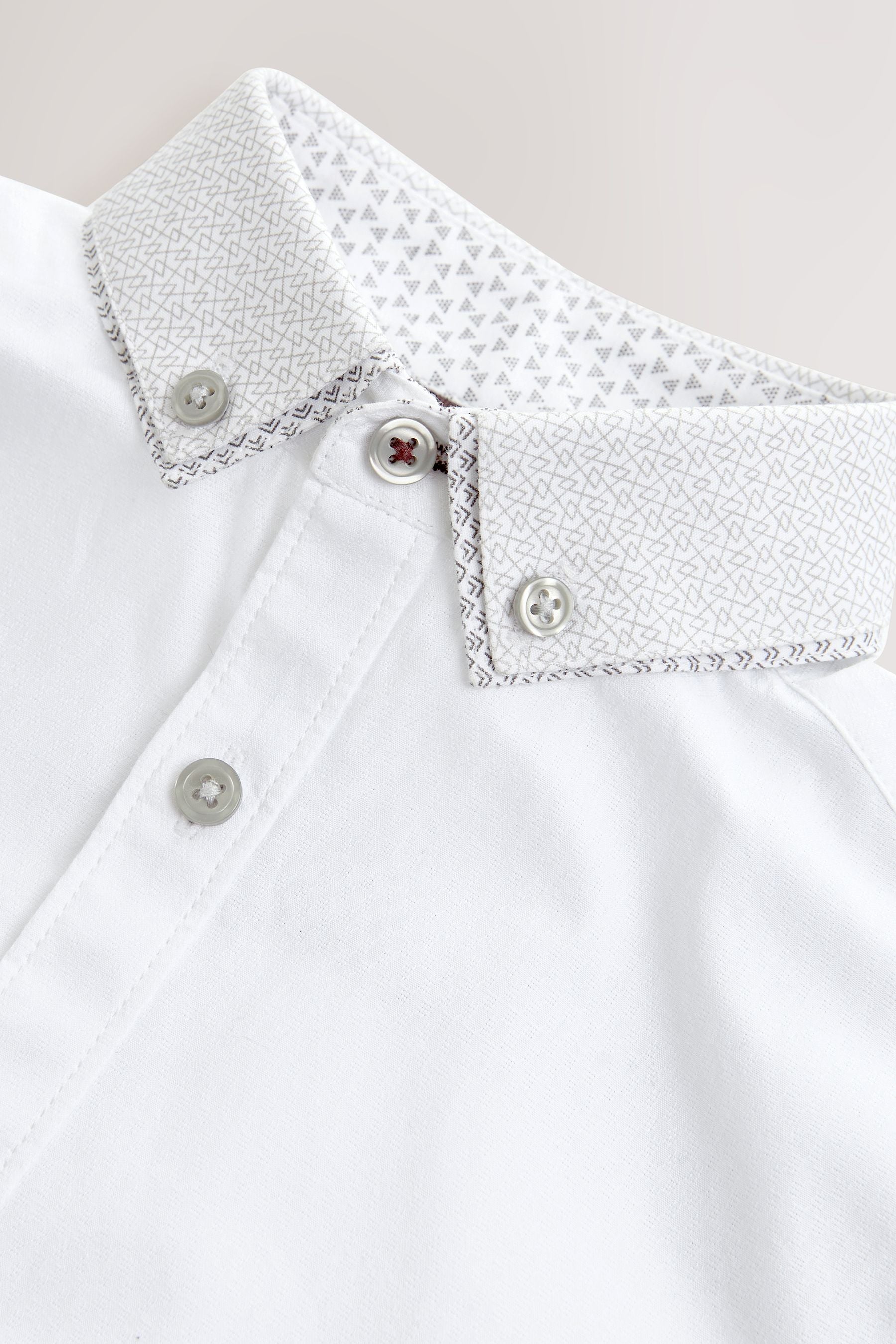 White Short Sleeve Smart Shirt (3-16yrs)