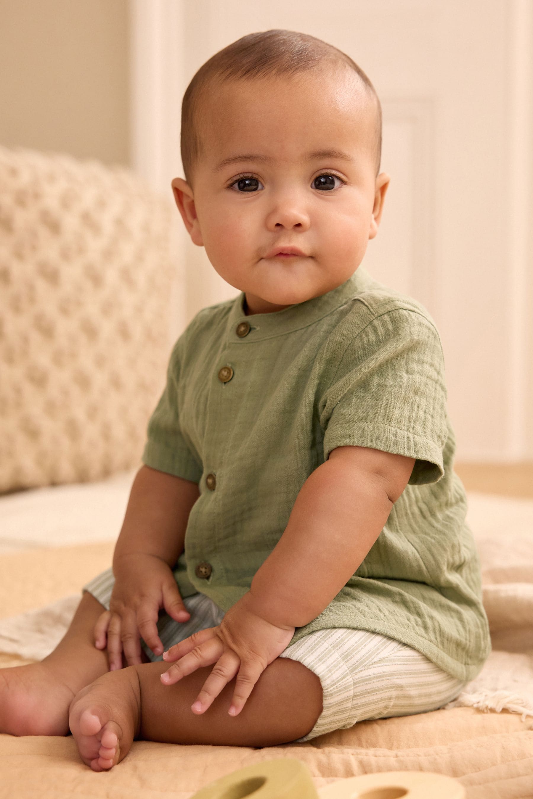 Sage Green Baby Shirt and Shorts Set (0mths-2yrs)