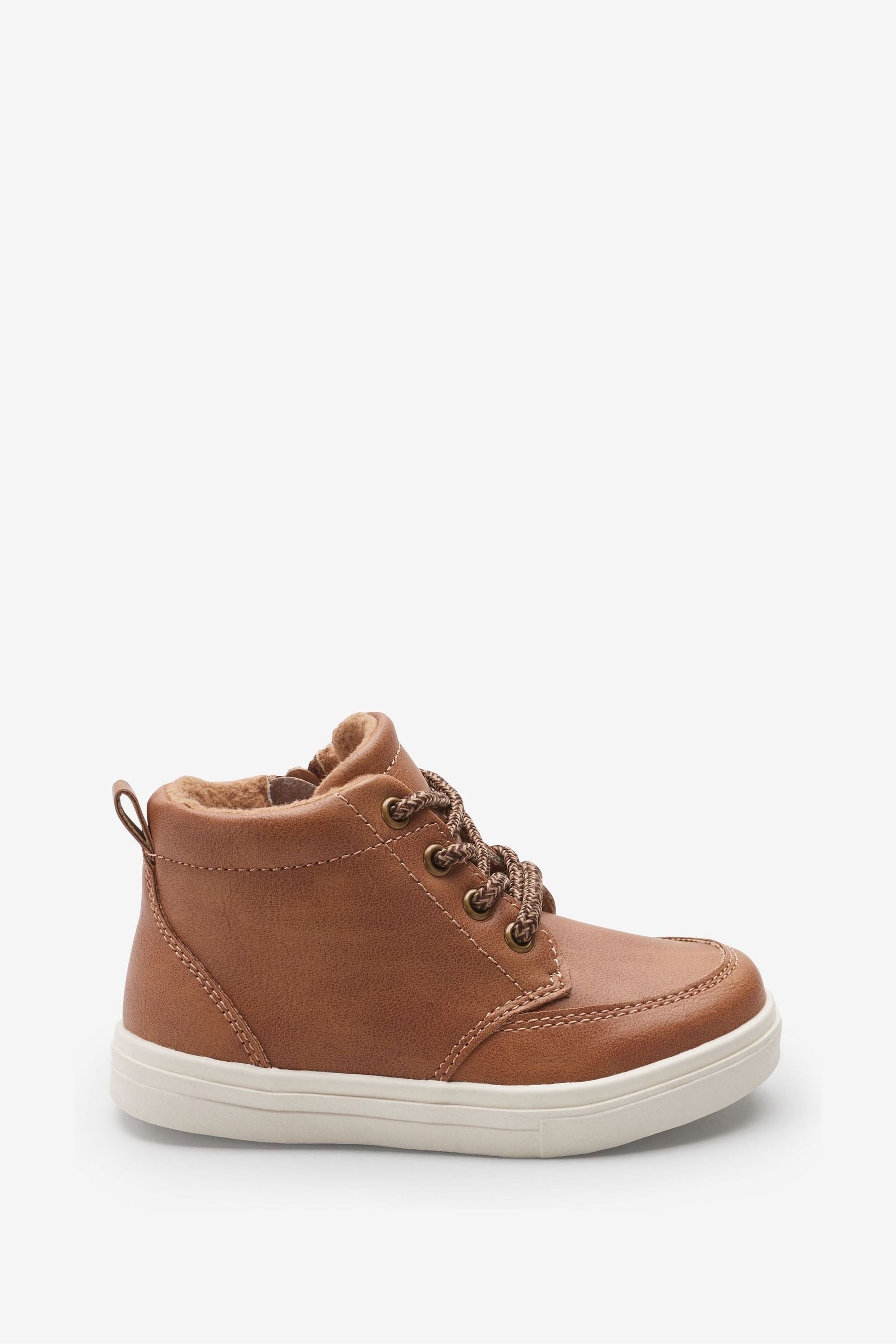 Tan Brown Standard Fit (F) Warm Lined Chukka Boots