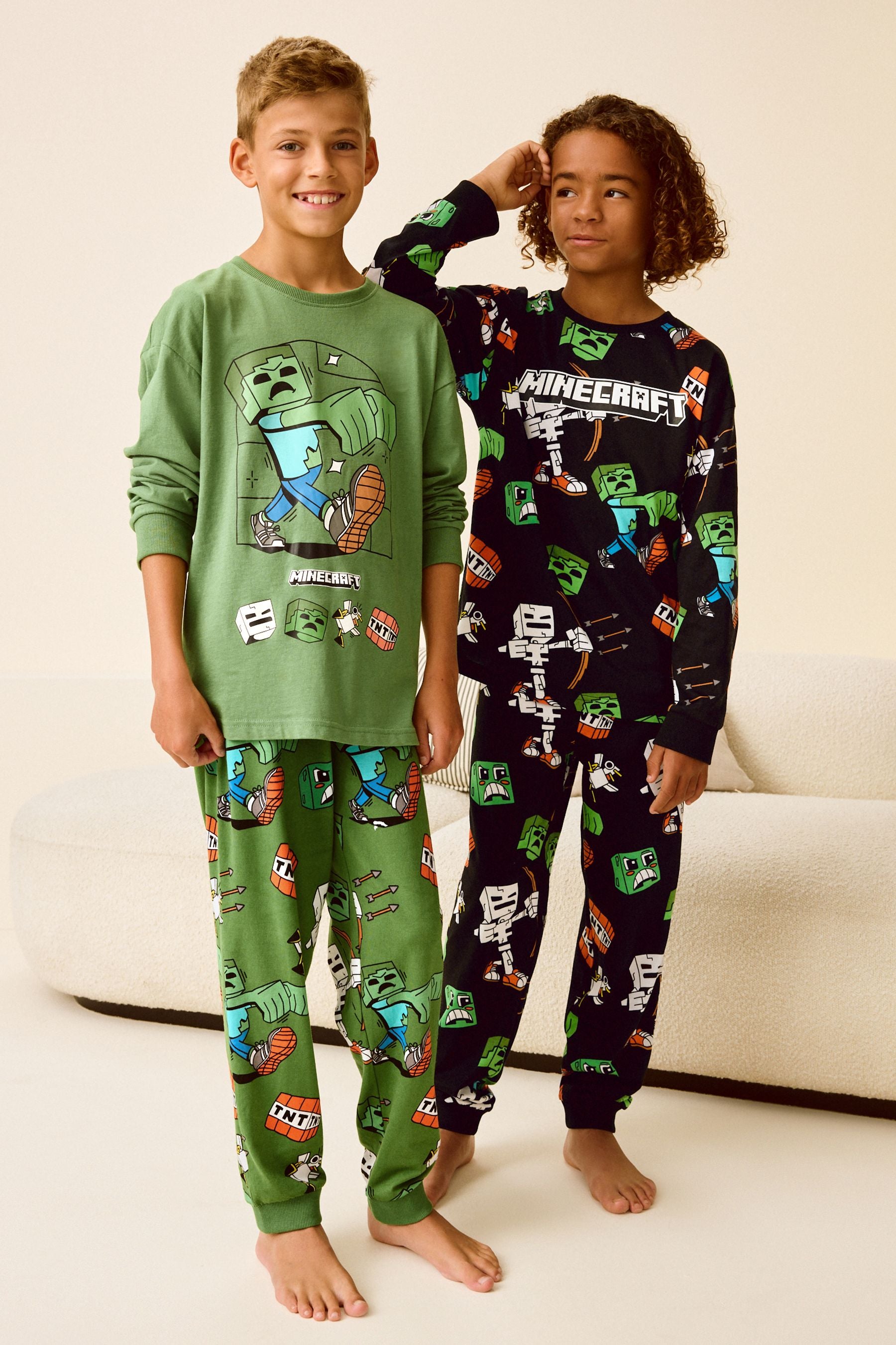 Black/Green Minecraft License Pyjamas 2 Pack (5-16yrs)