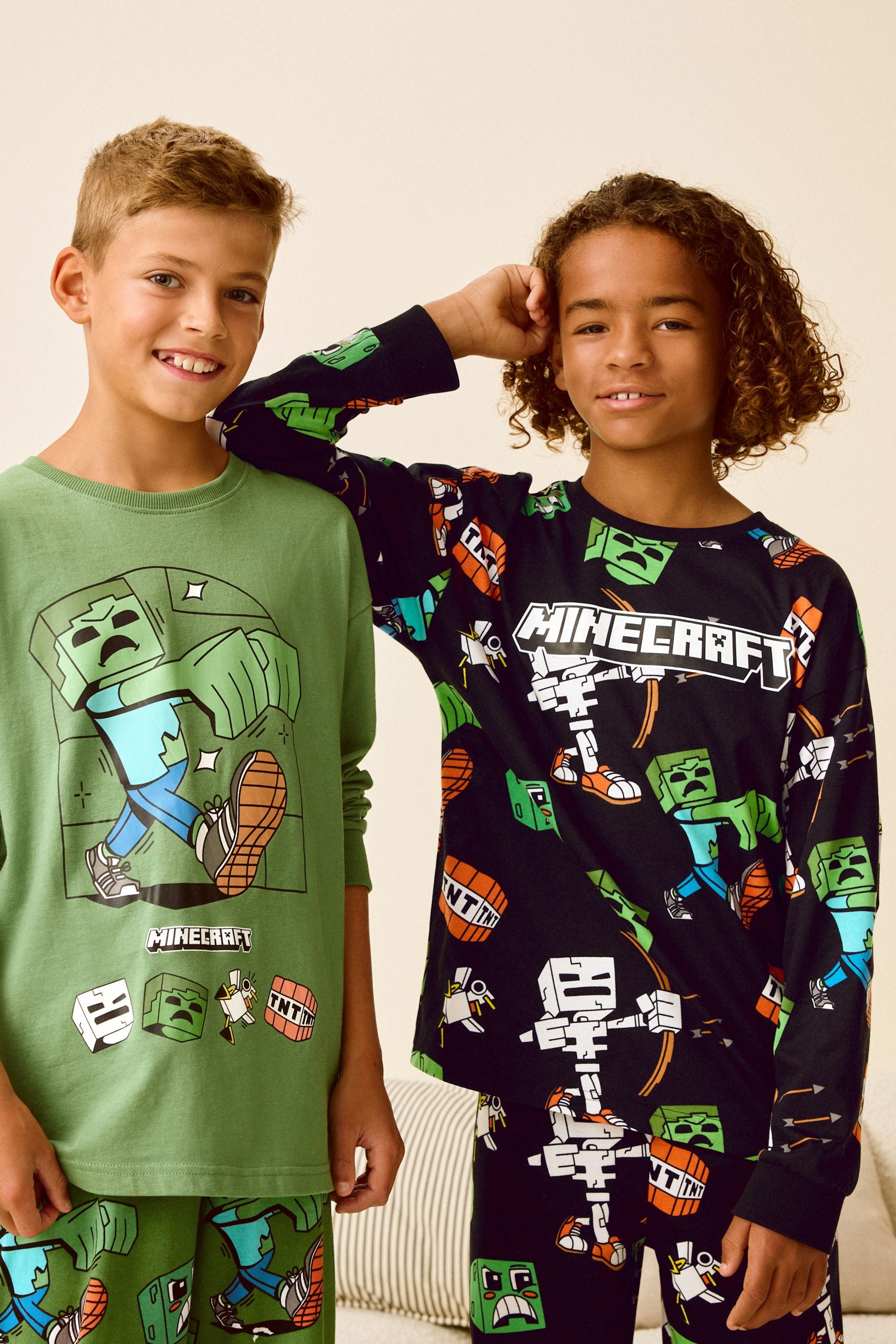 Black/Green Minecraft License Pyjamas 2 Pack (5-16yrs)