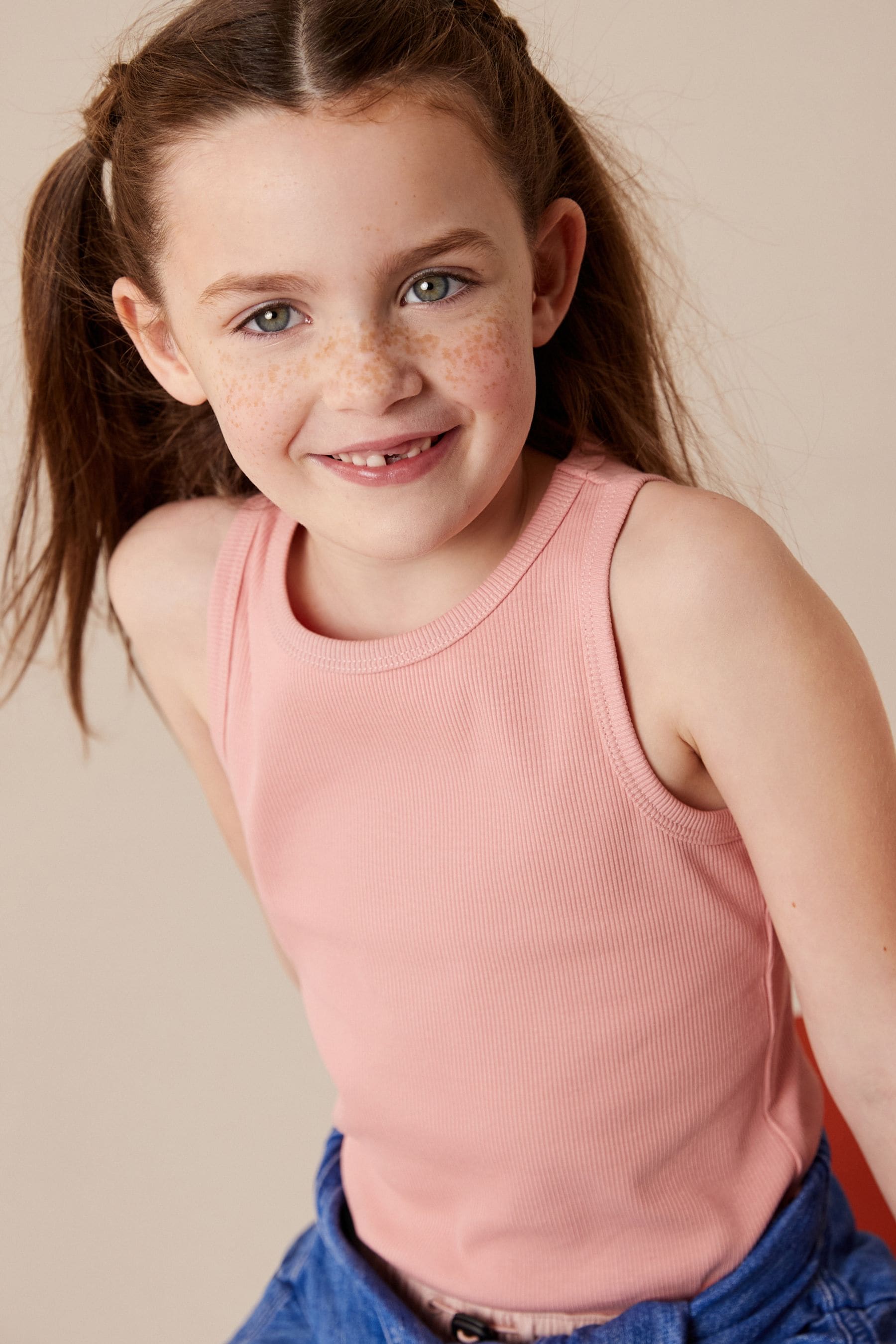 Pink Rib Vest (3-16yrs)