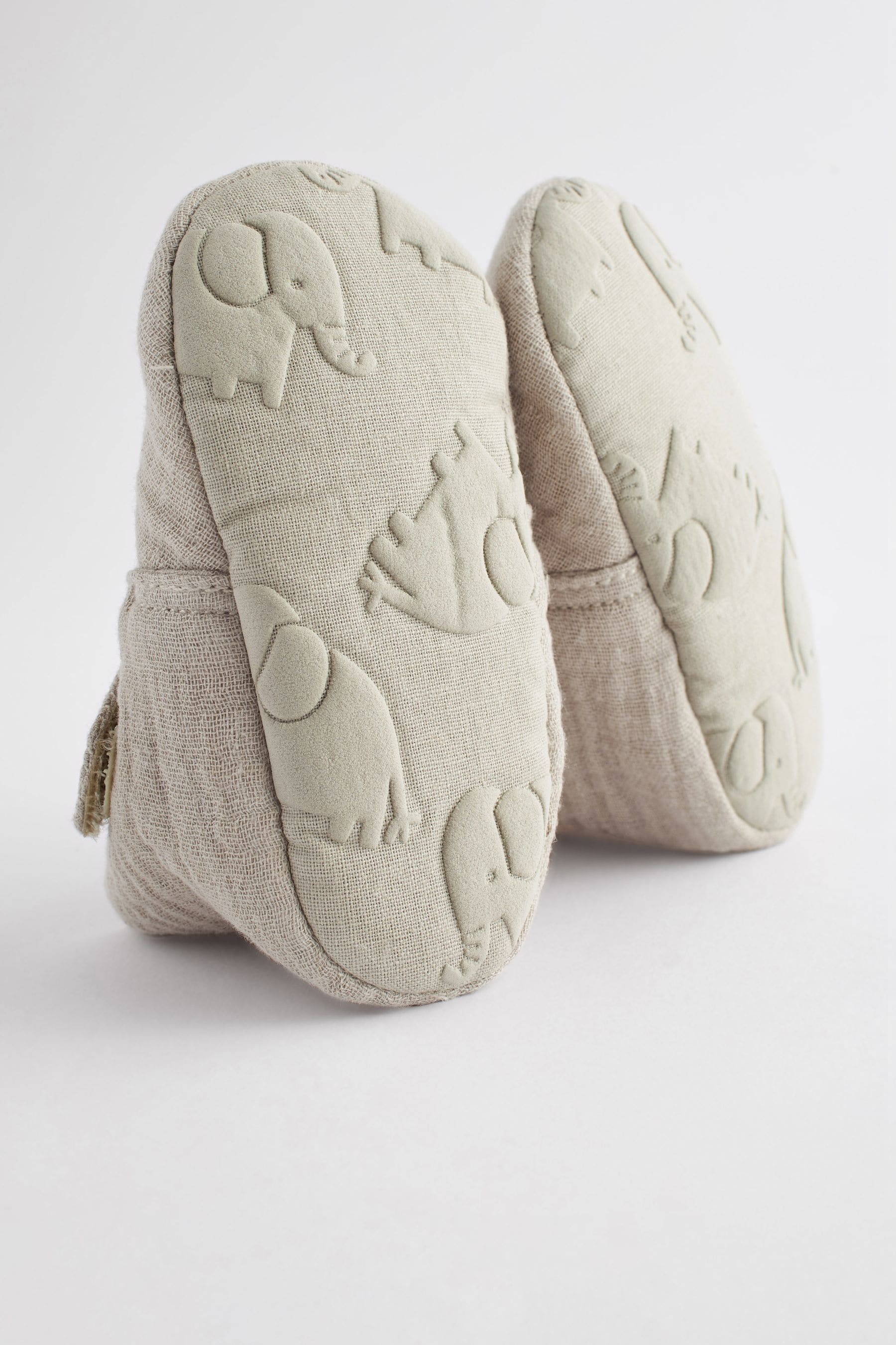 Neutral Muslin Wrap Baby Boots (0-2mths)