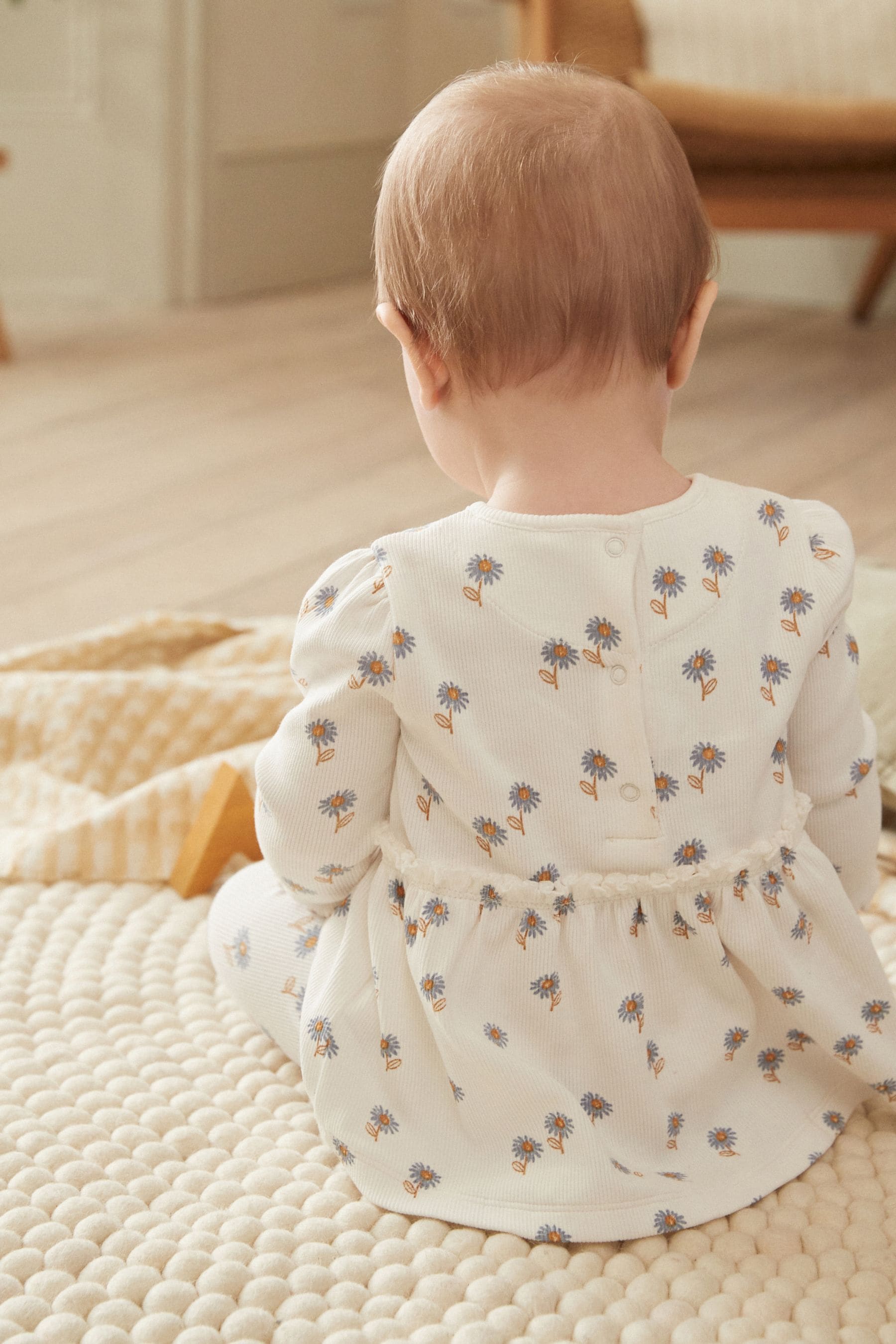 Blue/White Daisy Peplum Baby Top And Leggings Set