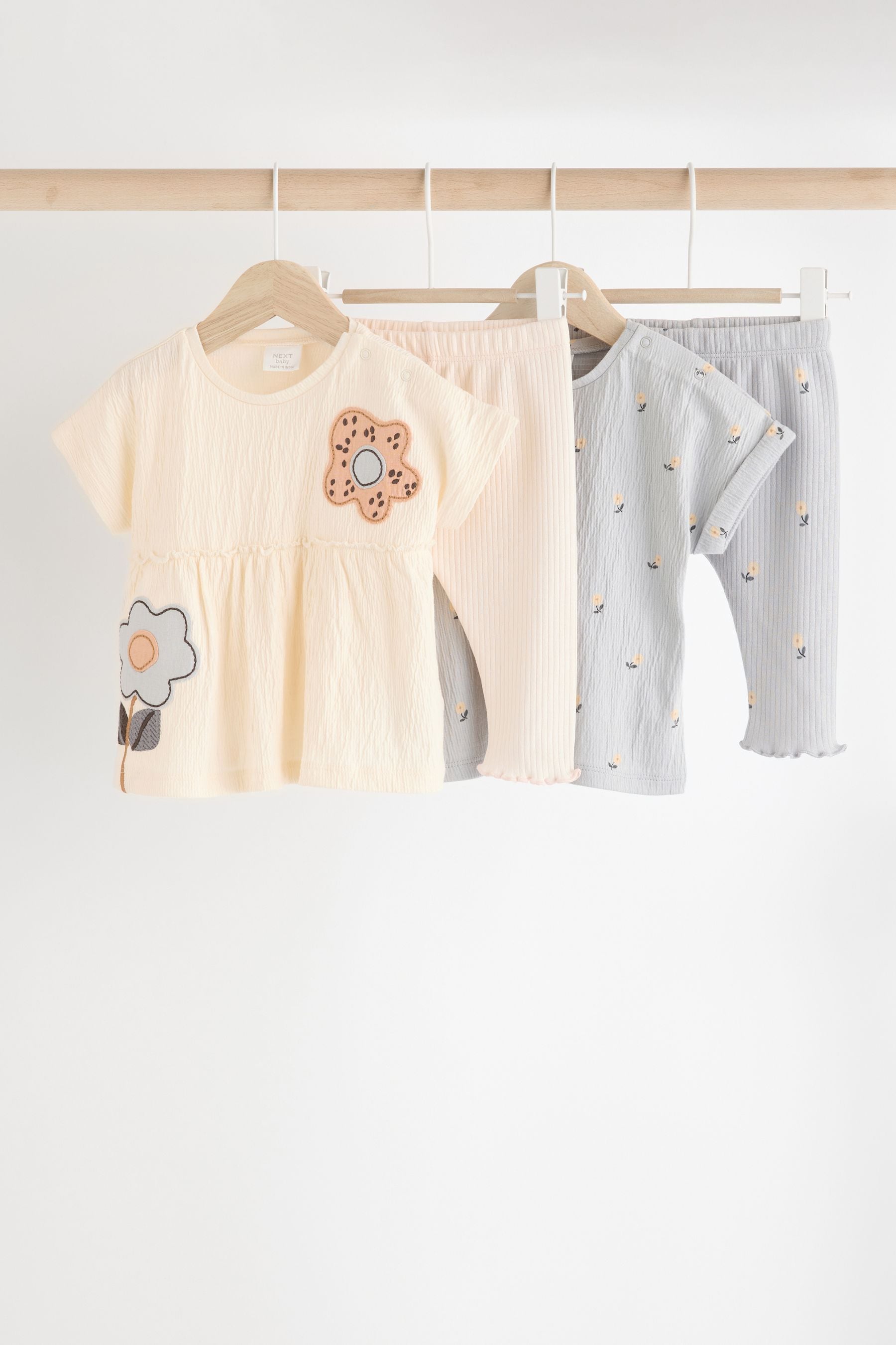 Mono Floral Baby T-Shirts And Leggings 4 Piece Set