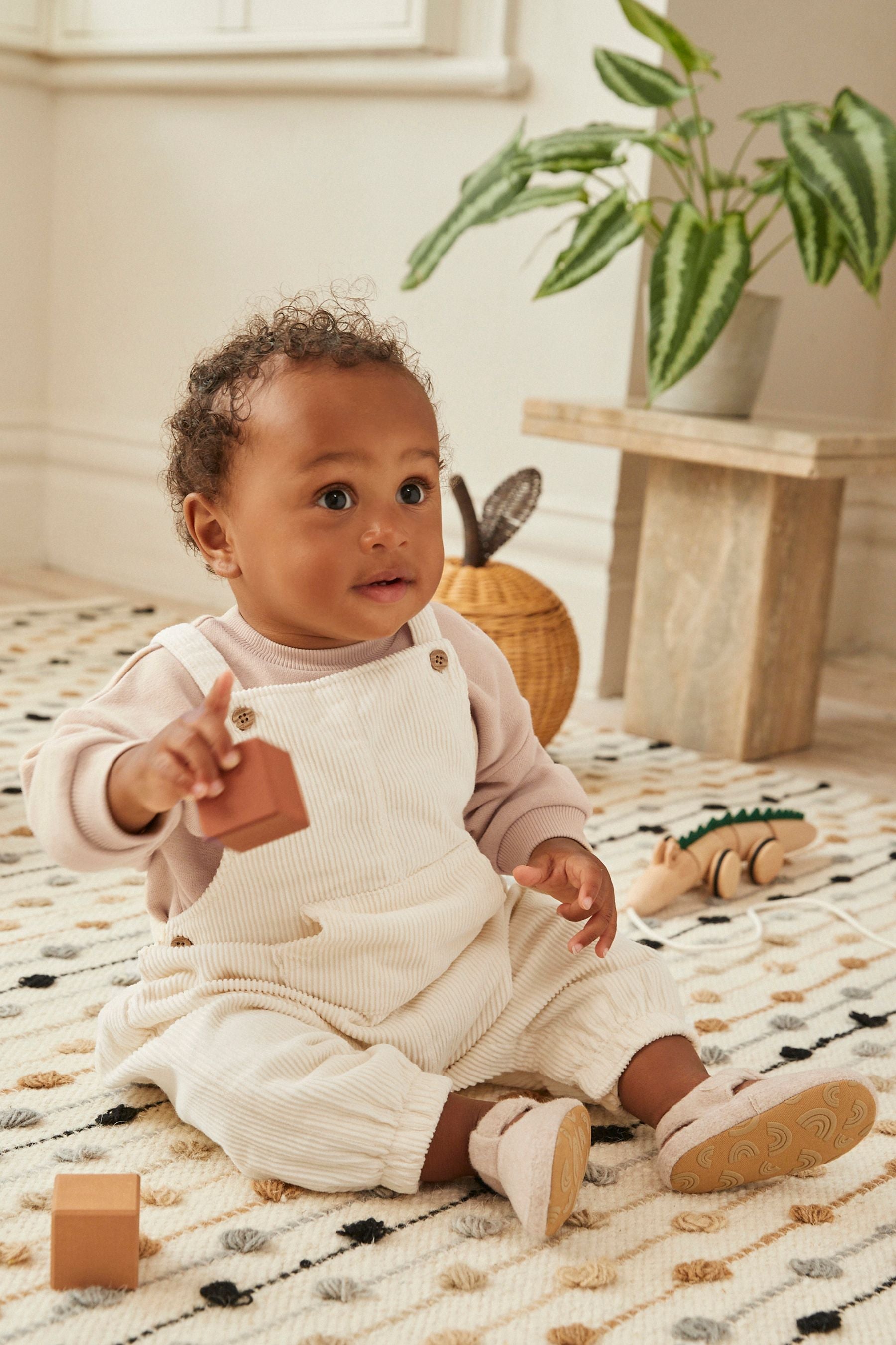 Cream Corduroy Baby Dungarees And Jersey Bodysuit Set (0mths-2yrs)