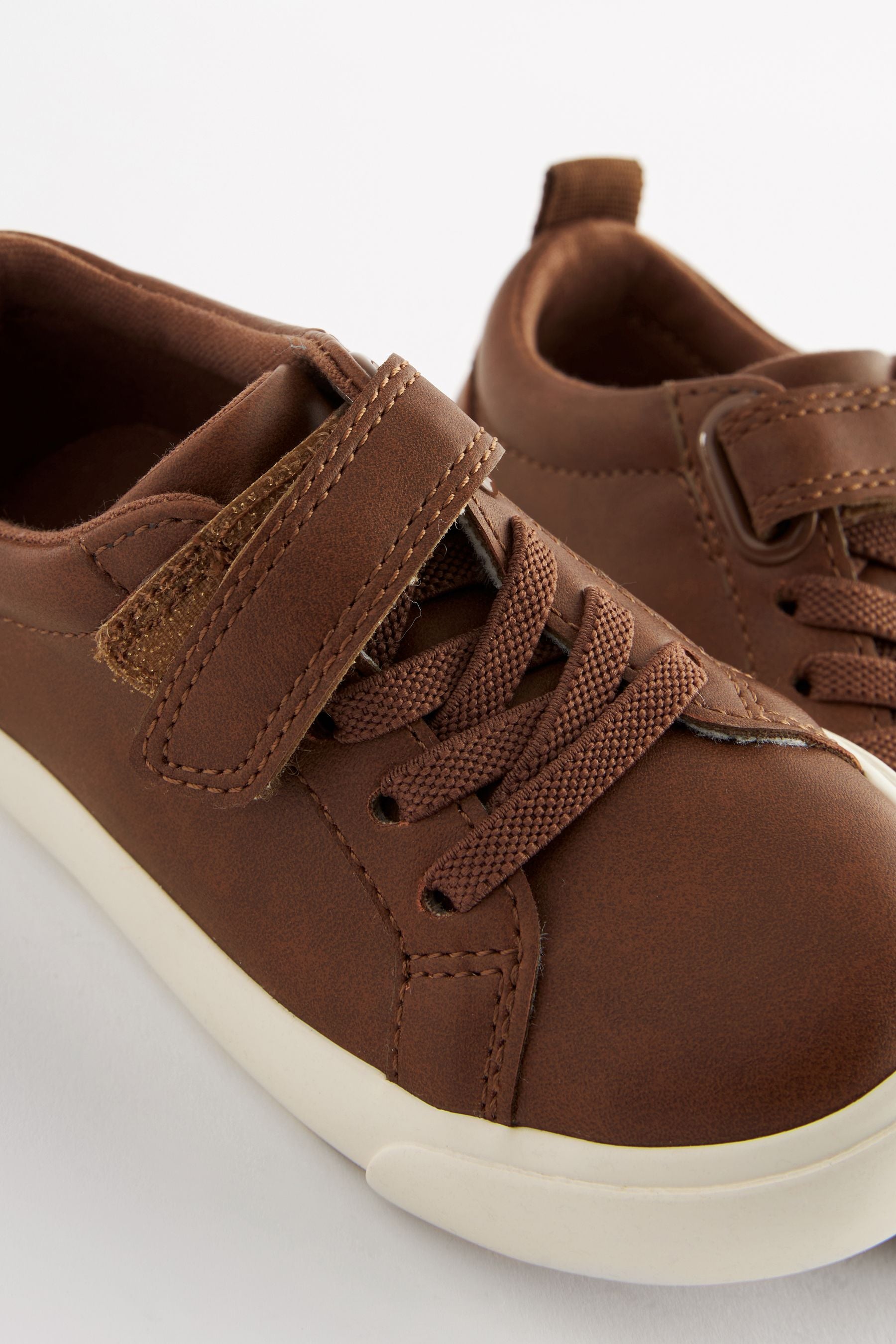 Tan Brown Wide Fit (G) Touch Fastening Elastic Lace Trainers