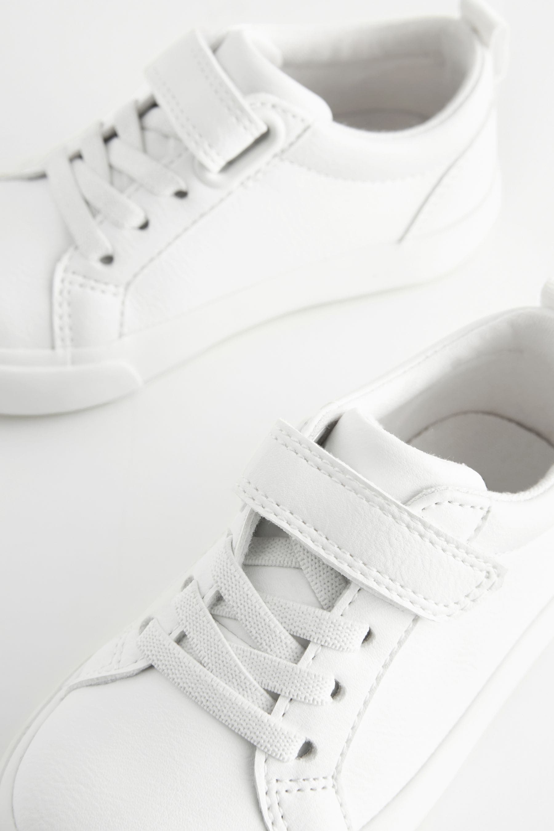 White Wide Fit (G) Touch Fastening Elastic Lace Trainers