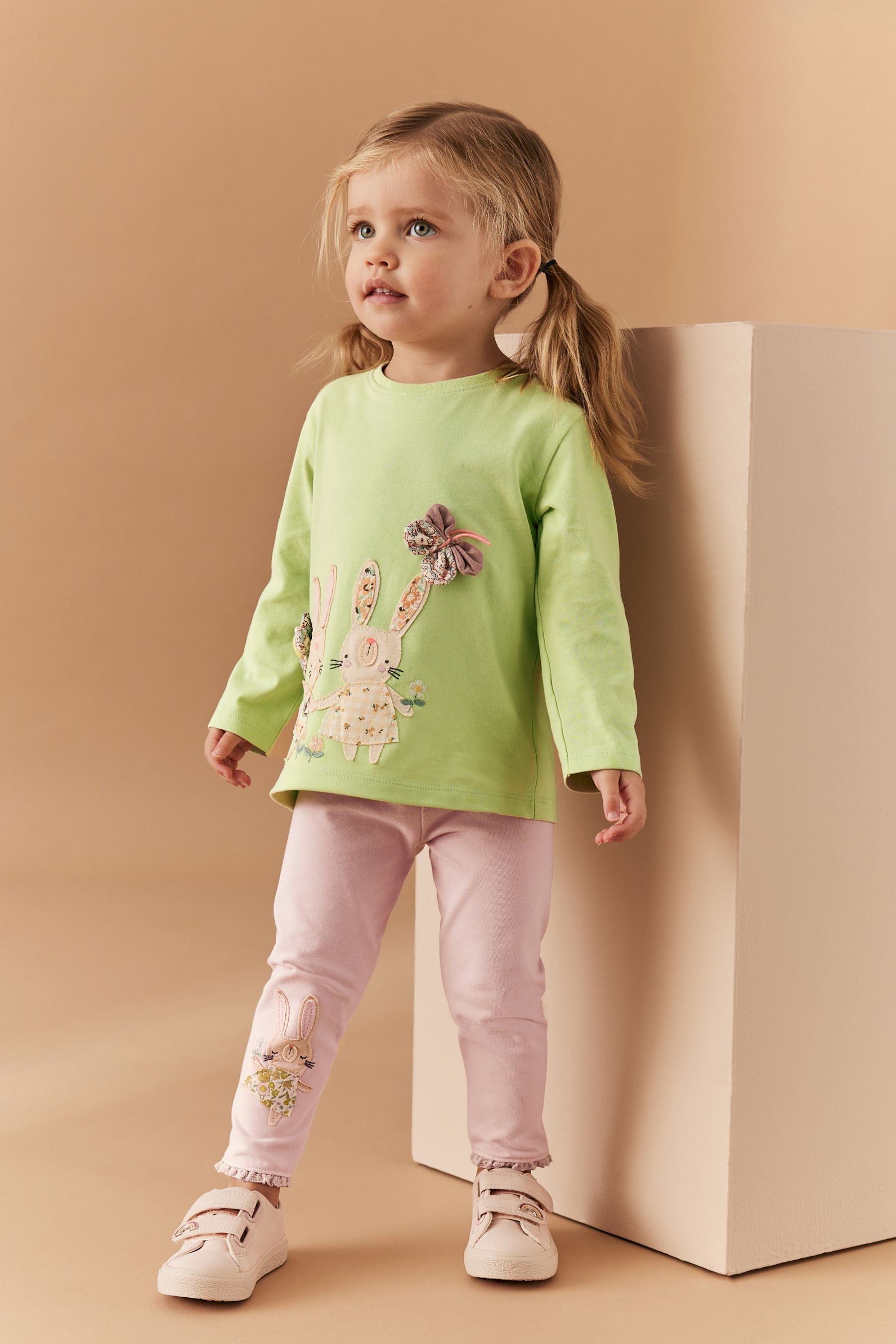 Green Pretty Bunny Long Sleeve T-Shirt and Legging Set (3mths-7yrs)