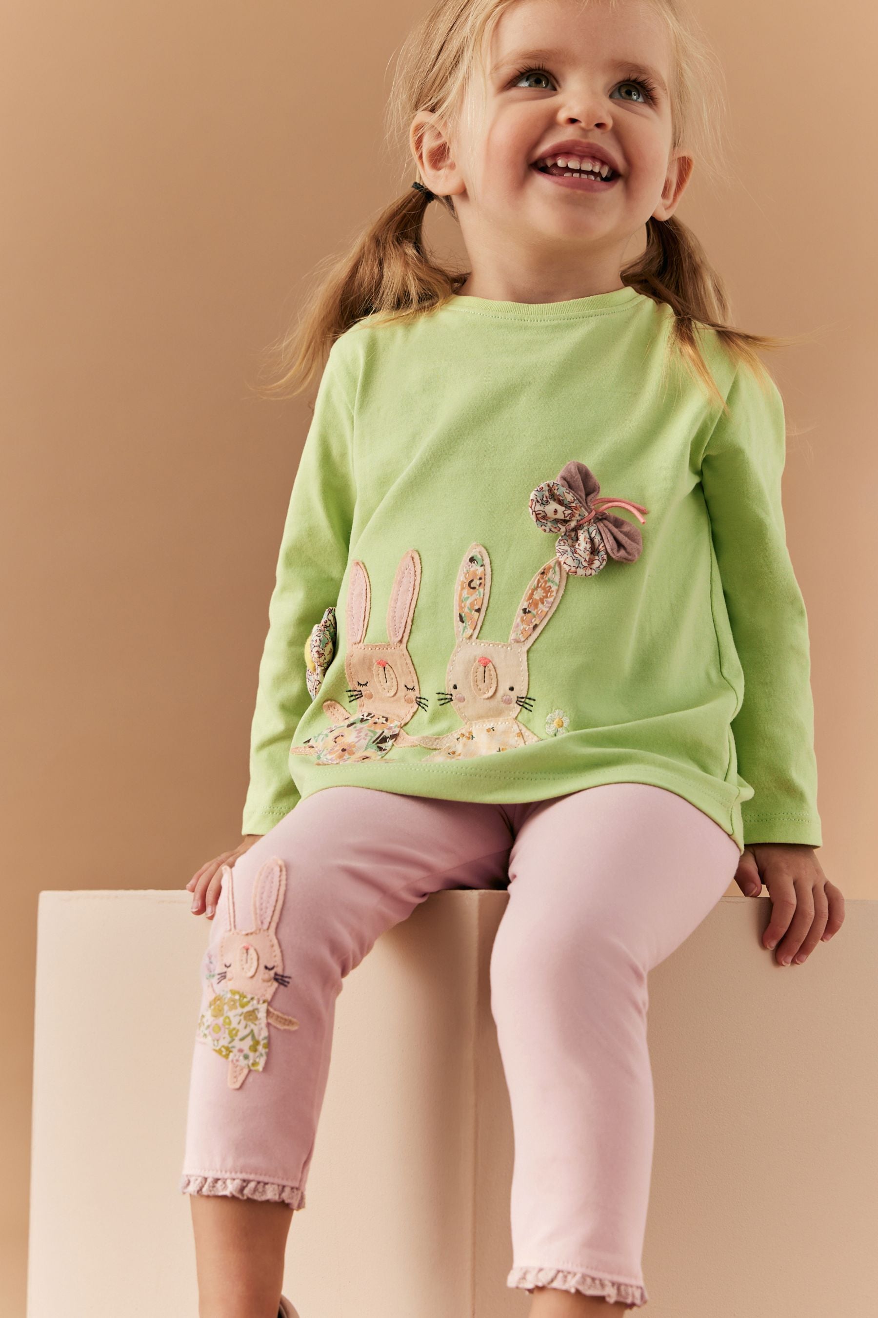 Green Pretty Bunny Long Sleeve T-Shirt and Legging Set (3mths-7yrs)