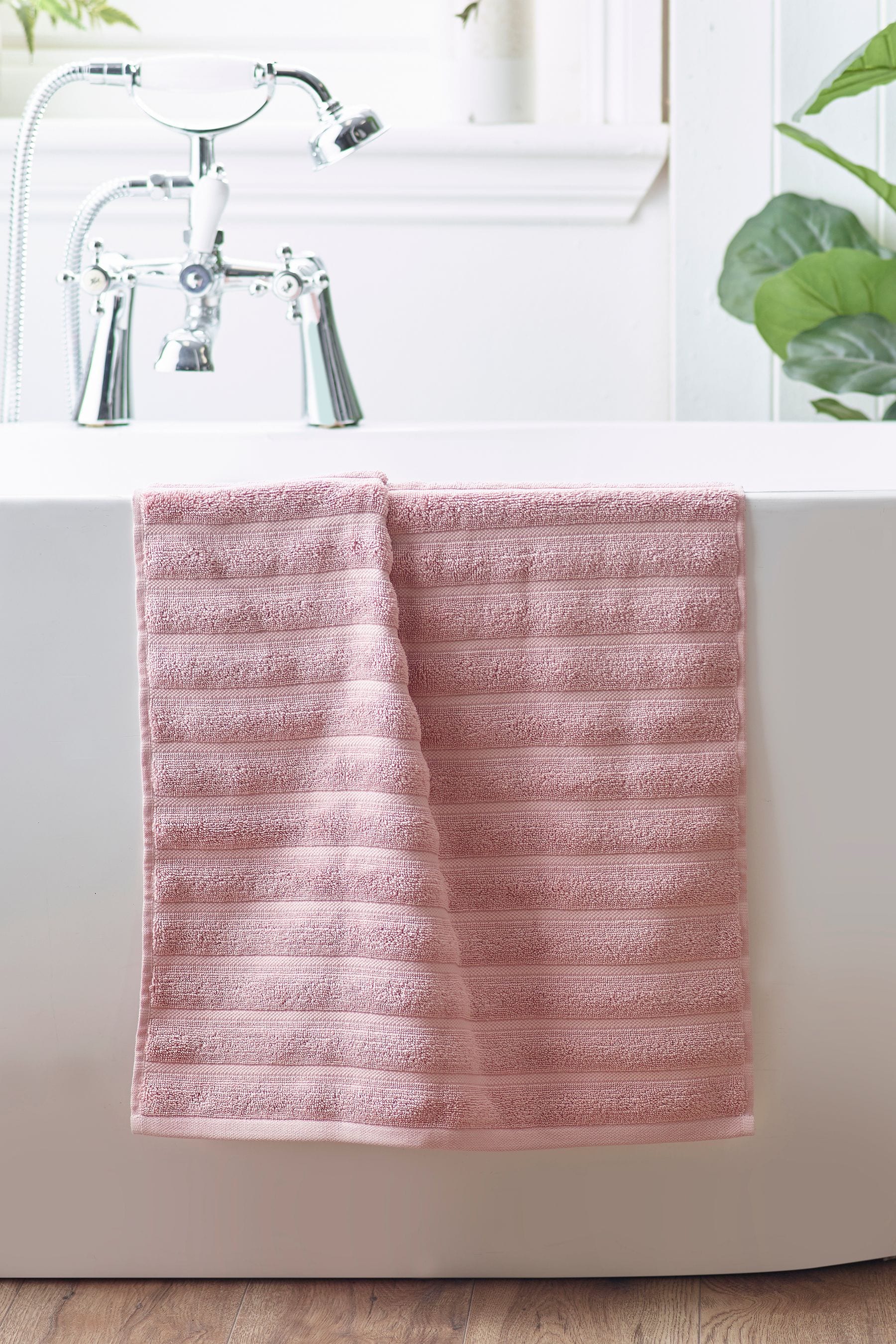 Pink Ribbed Towel with 100% Cotton