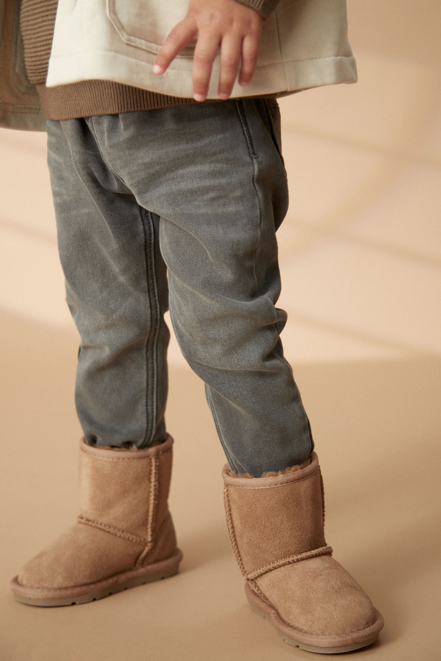 Tan Brown Suede Warm Lined Boots