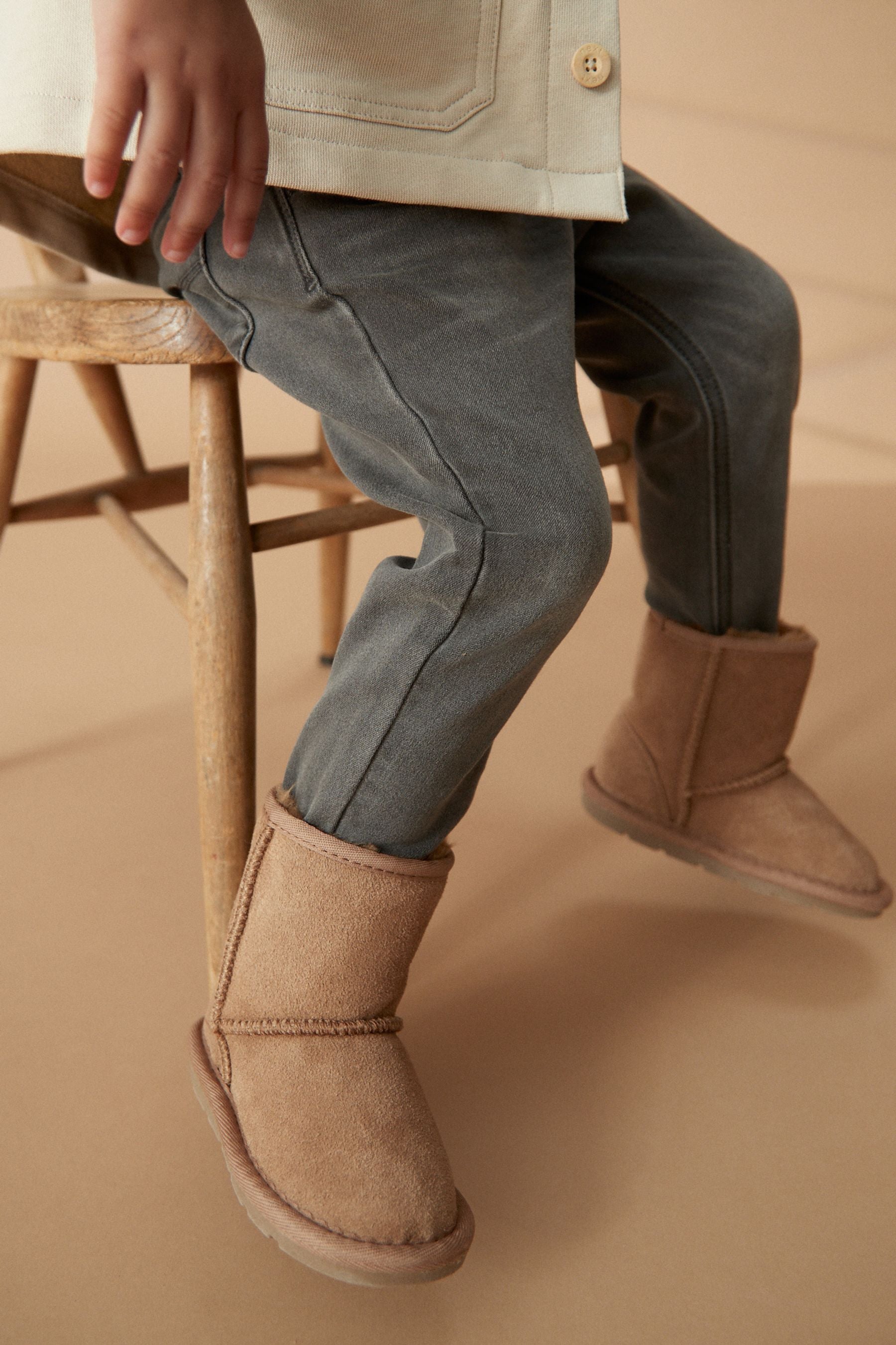 Tan Brown Suede Warm Lined Boots