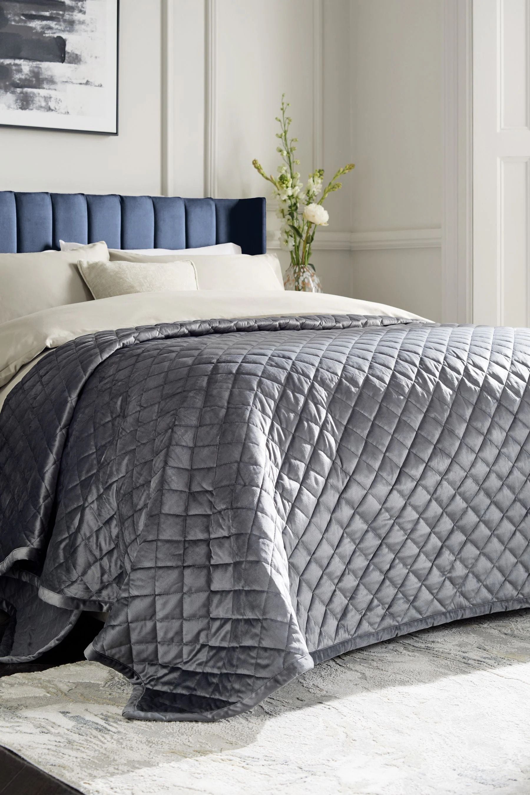 Charcoal Grey Hamilton Velvet Quilted Bedspread