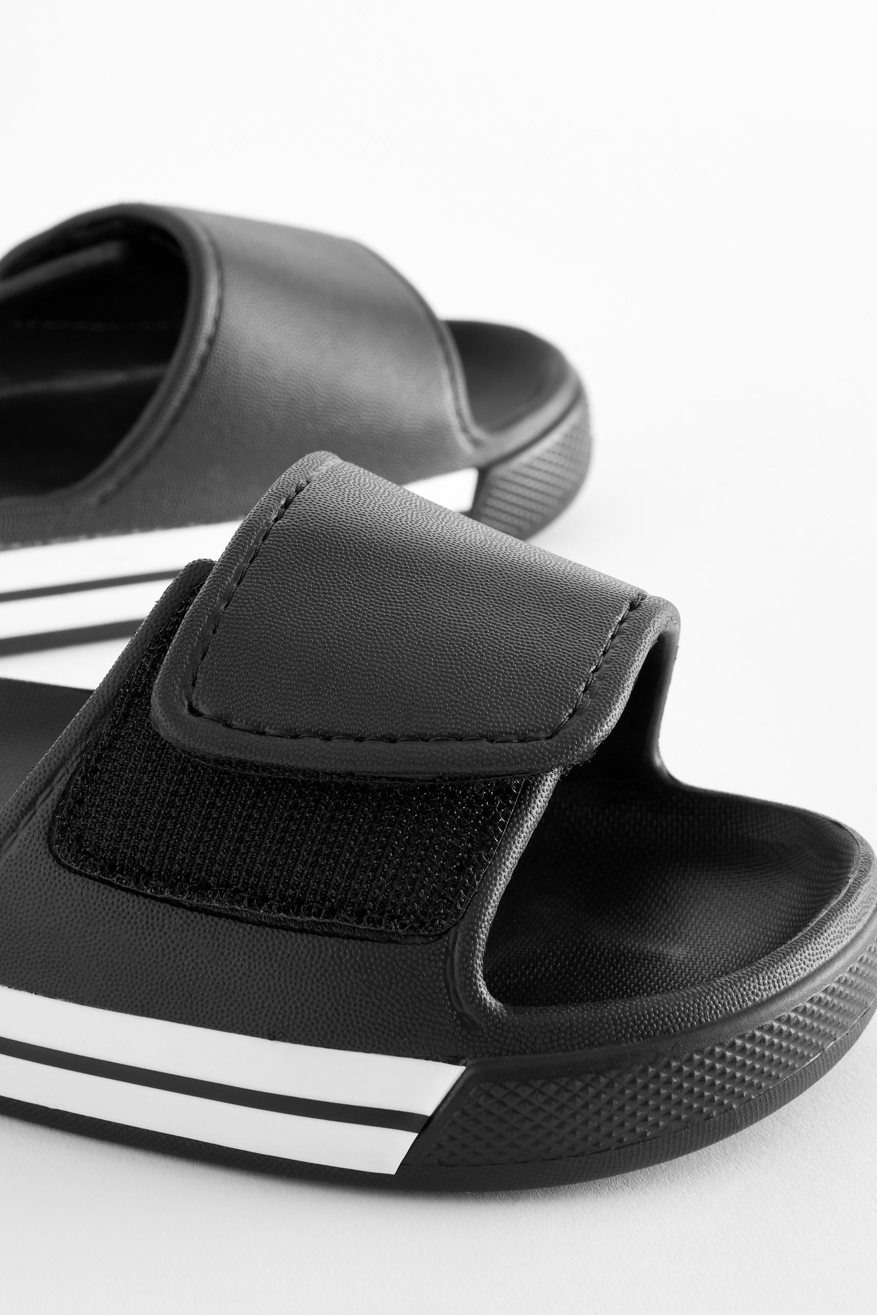 Black Stripe Sliders