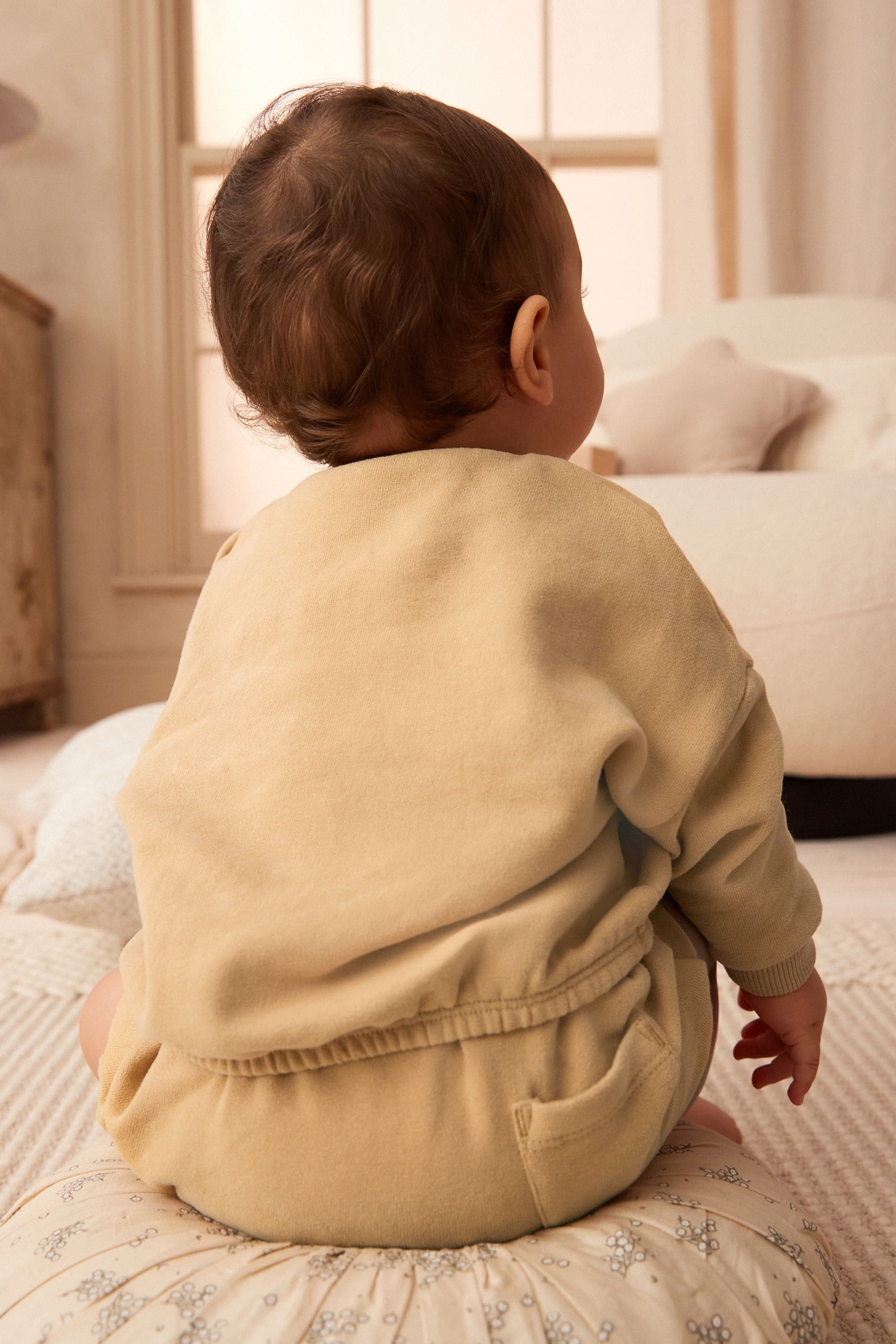 Cream/Yellow Cosy Sweatshirt and Bloomer Shorts Baby 2 Piece Set (0mths-2yrs)