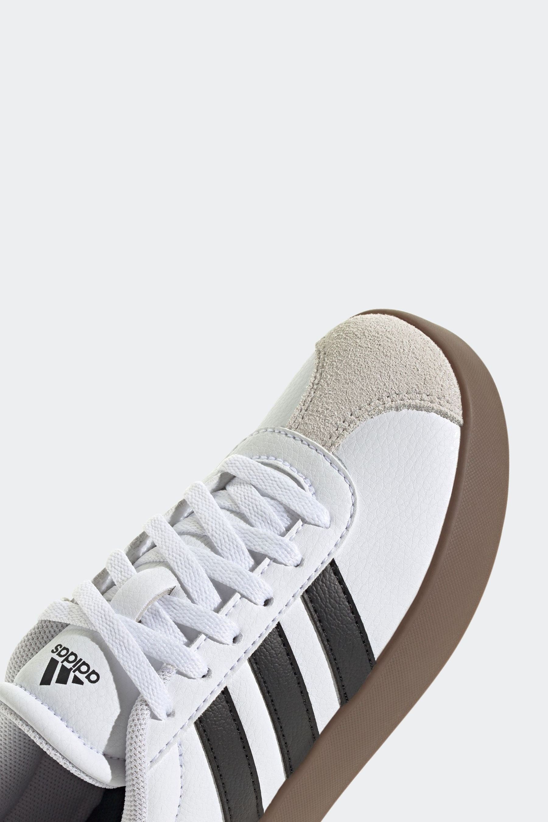 White/Black adidas Junior Sportswear VL Court Trainers