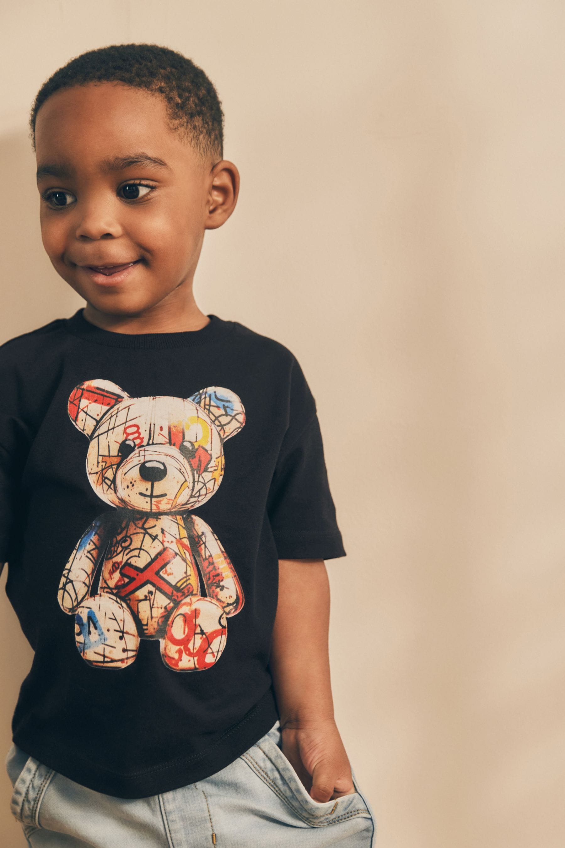 Black Bear 100% Cotton Short Sleeve Character T-Shirt (3mths-7yrs)