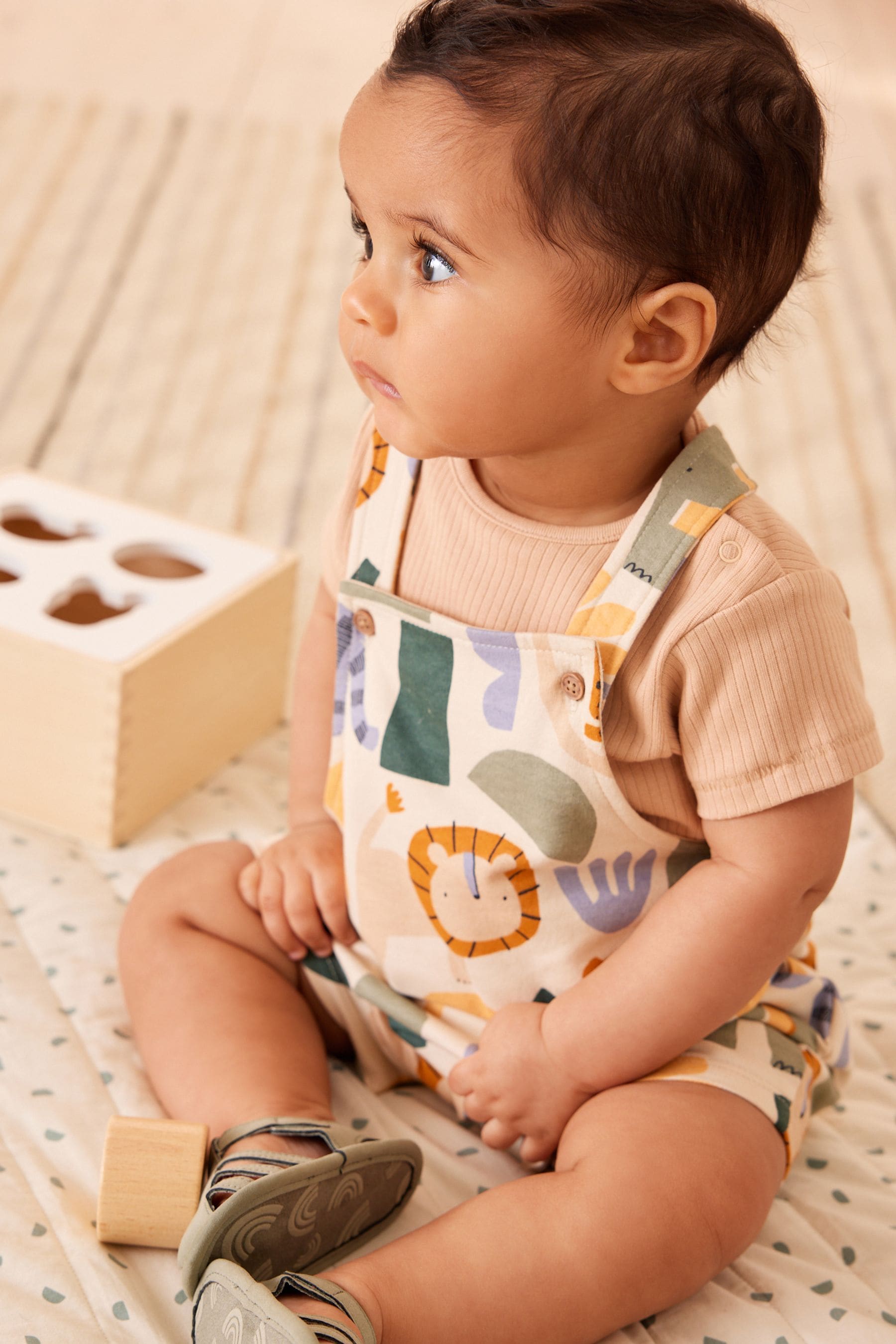 Mineral Safari Baby Jersey Dungarees and Bodysuit Set (0mths-2yrs)