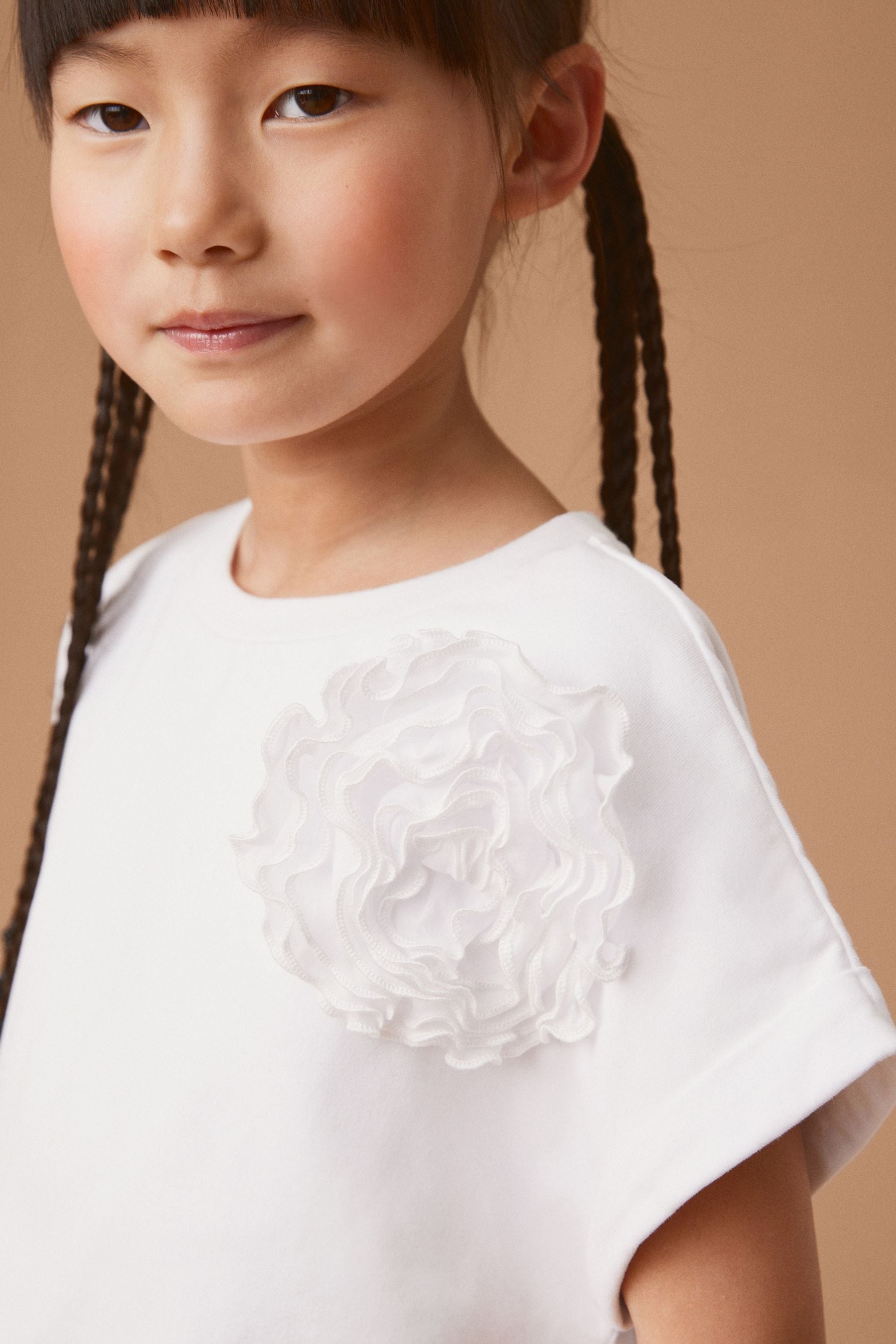 White Bubble Hem Corsage T-Shirt (3-16yrs)