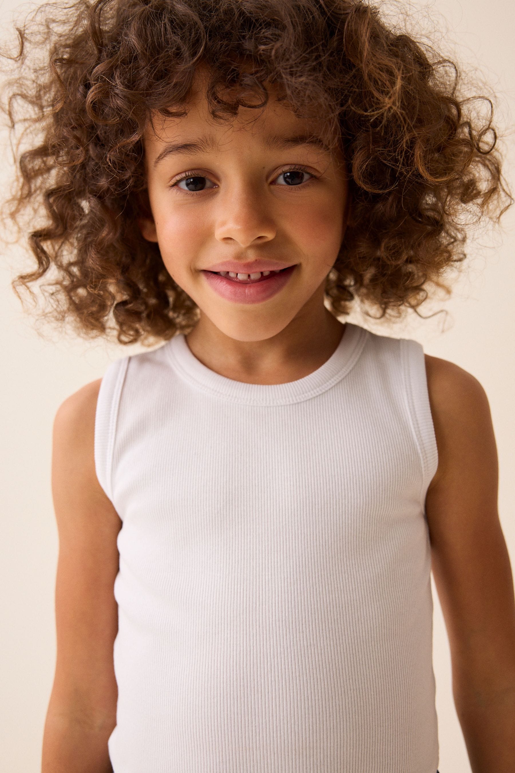 White Boxy Rib Vest (3-16yrs)