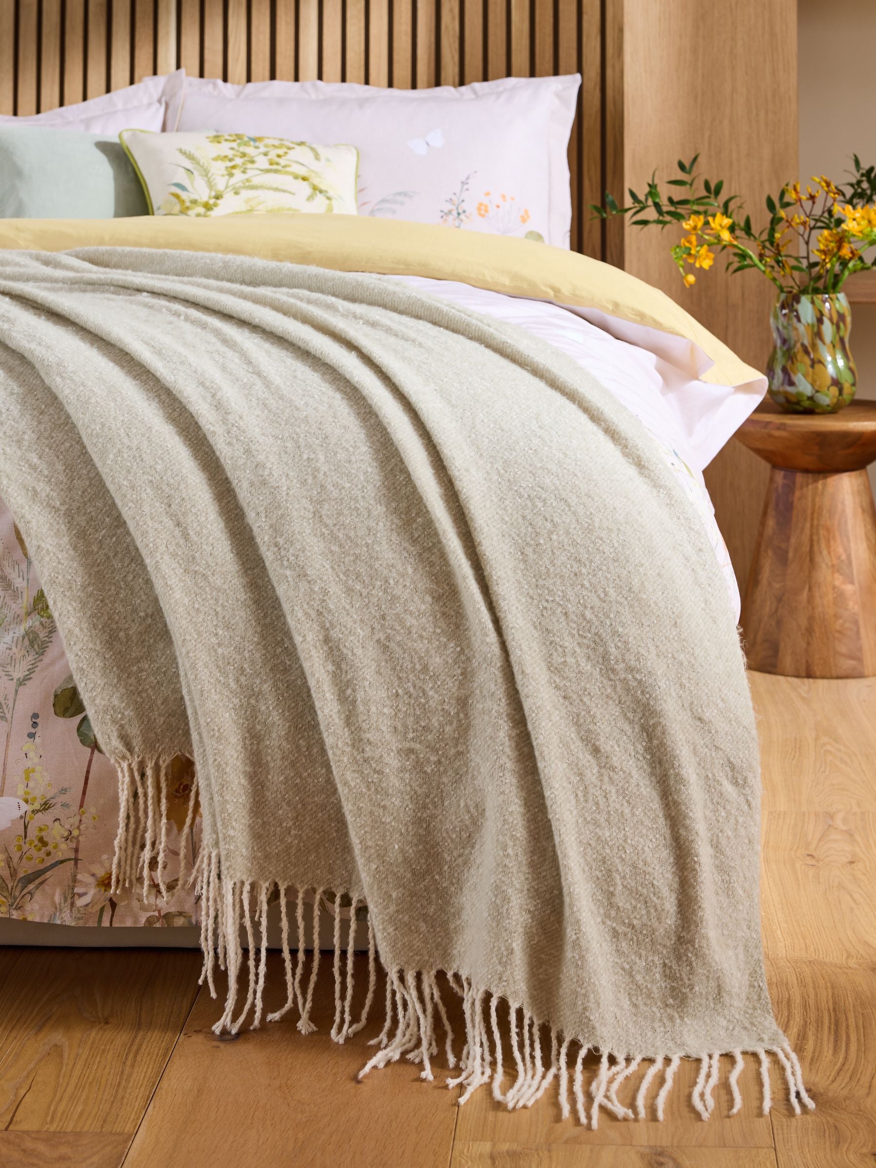 Natural Super Soft Ludlow Throw