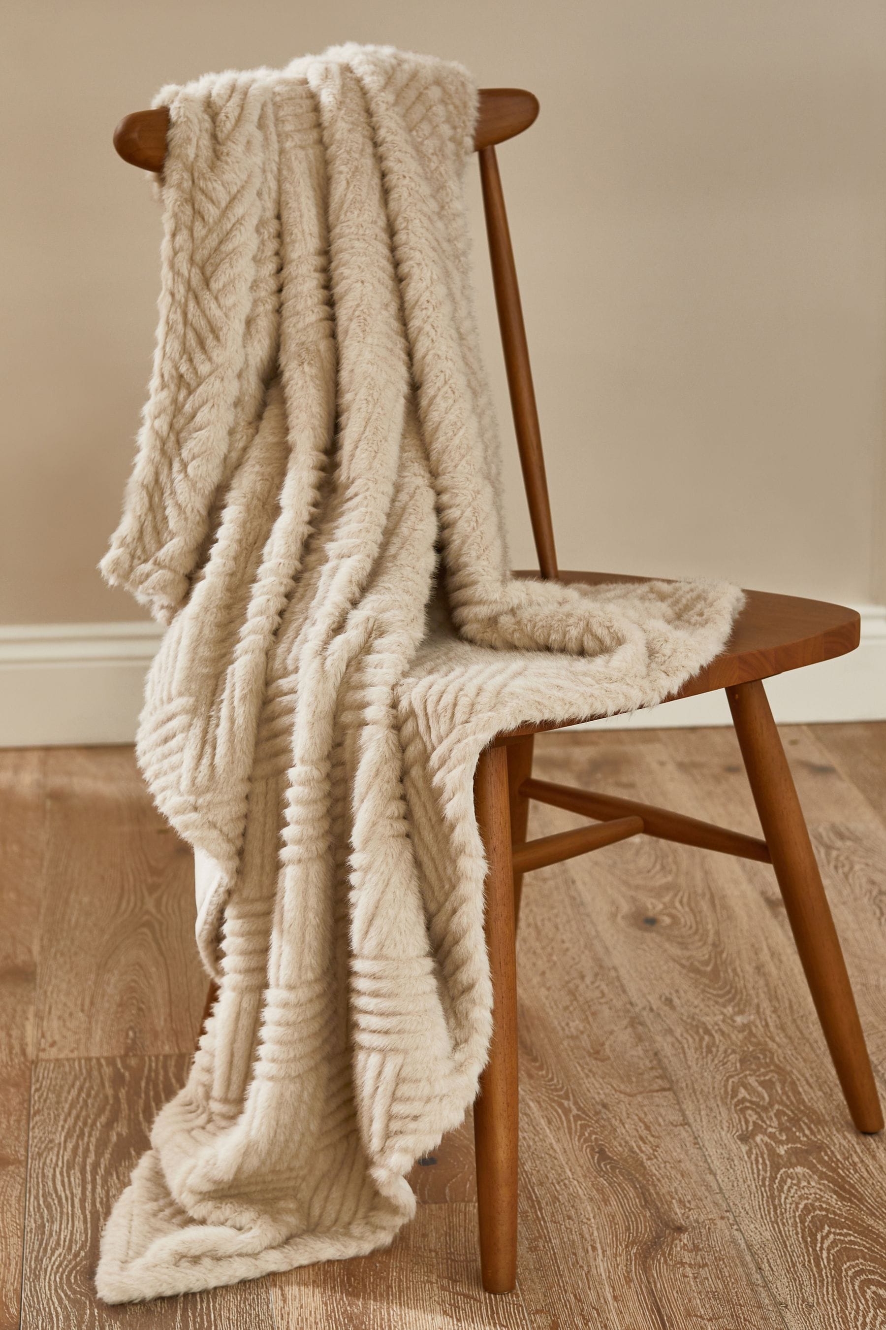 Natural Basset Embossed Faux Fur Throw