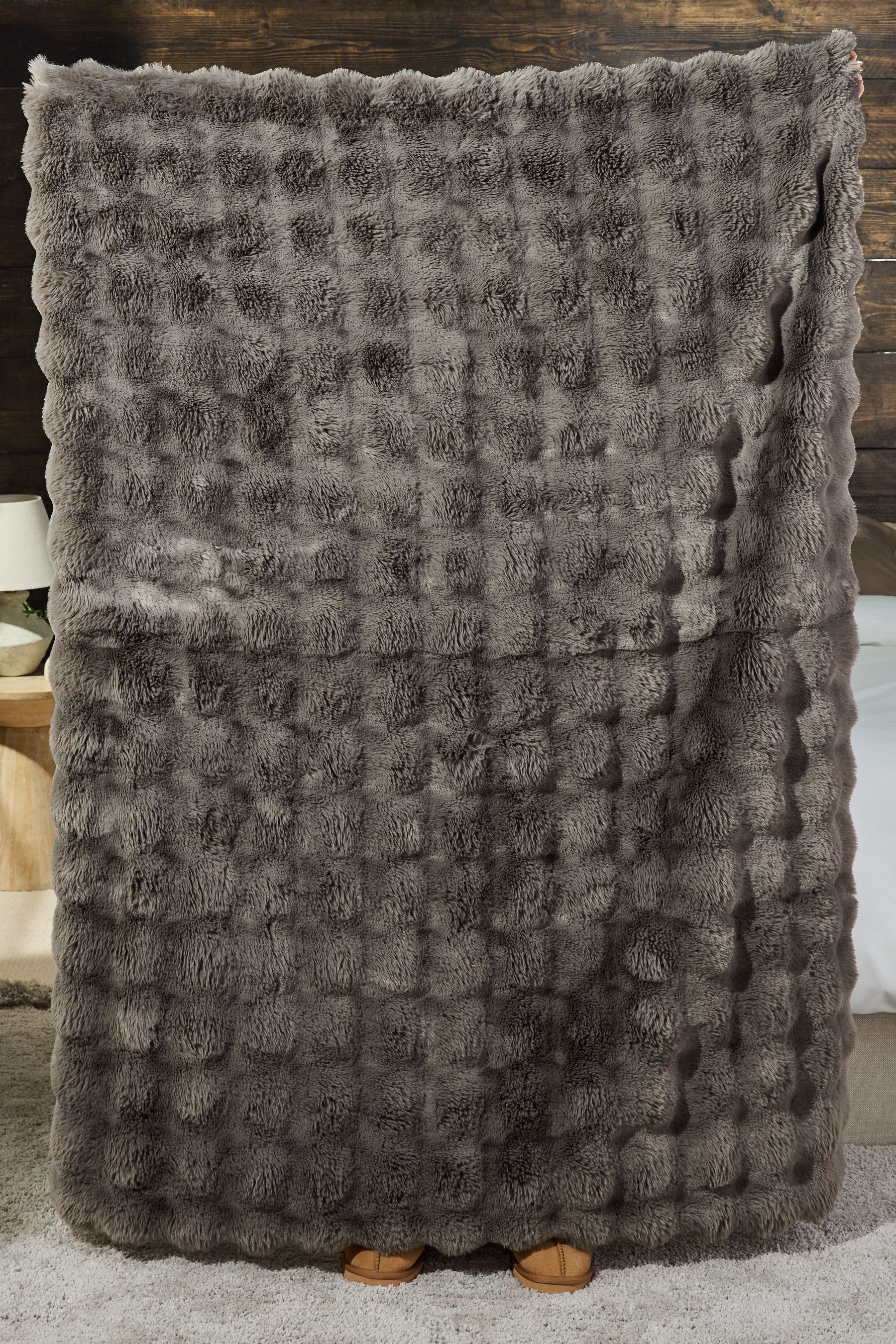 Charcoal Grey Aspen Faux Fur Throw