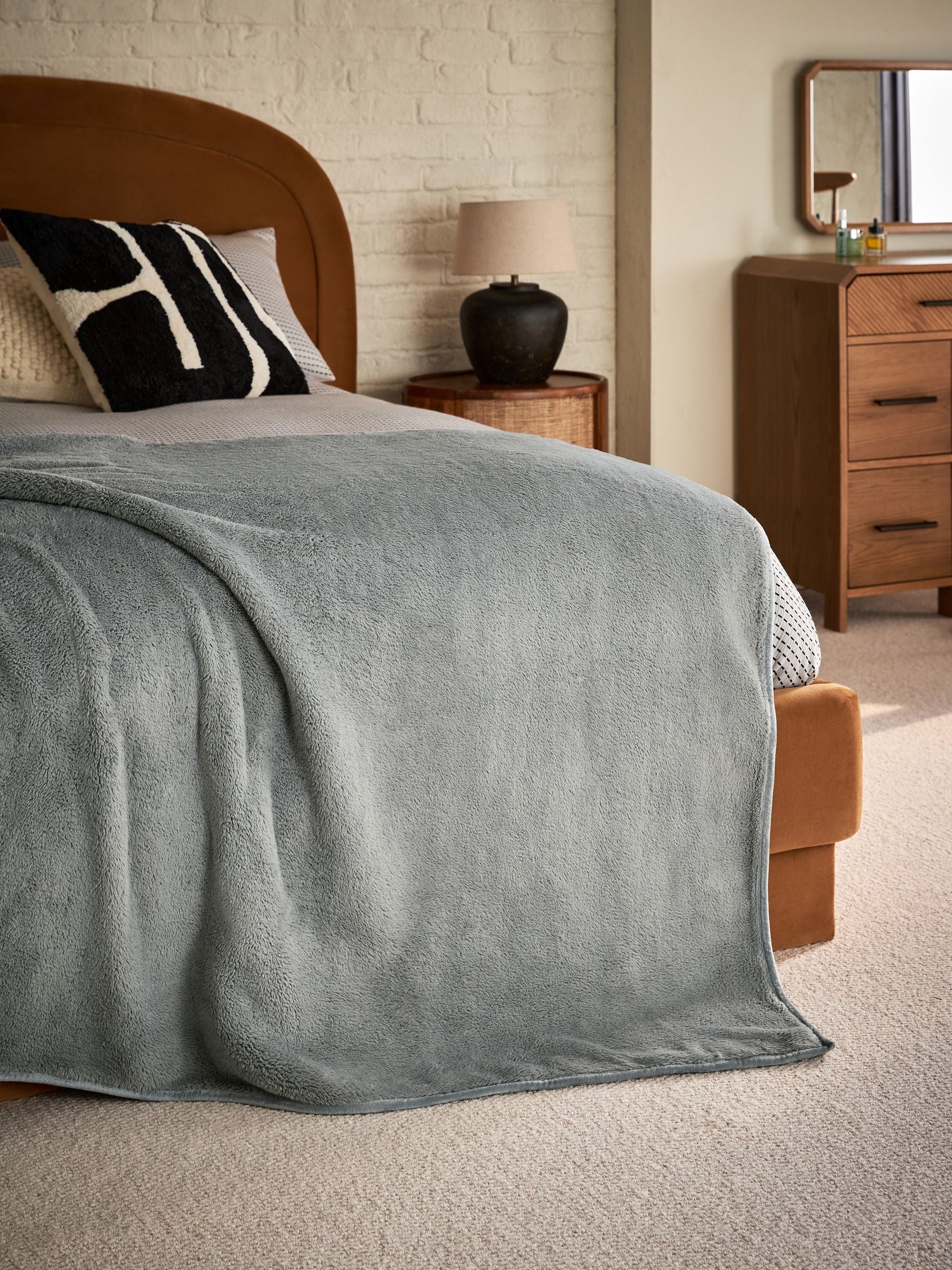 Grey Marshmallow Soft Fleece Throw