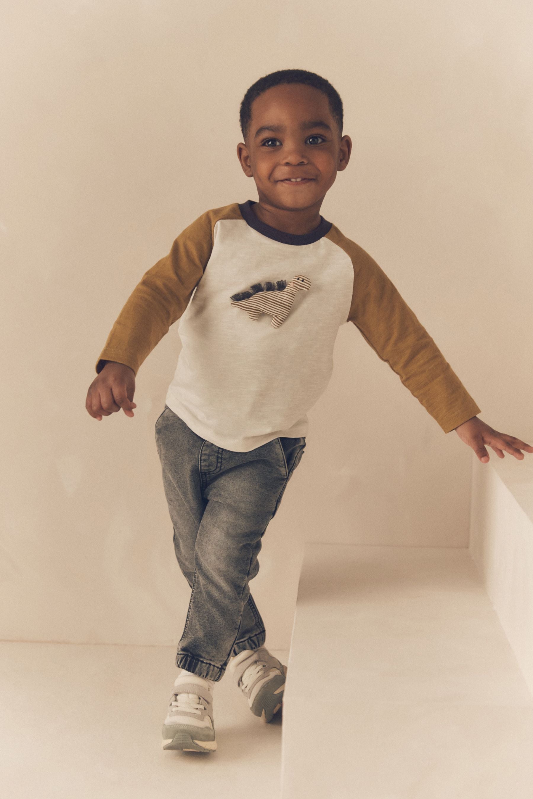 Ochre/Cream Dinosaur 100% Cotton Long Sleeve Character T-Shirt (3mths-7yrs)